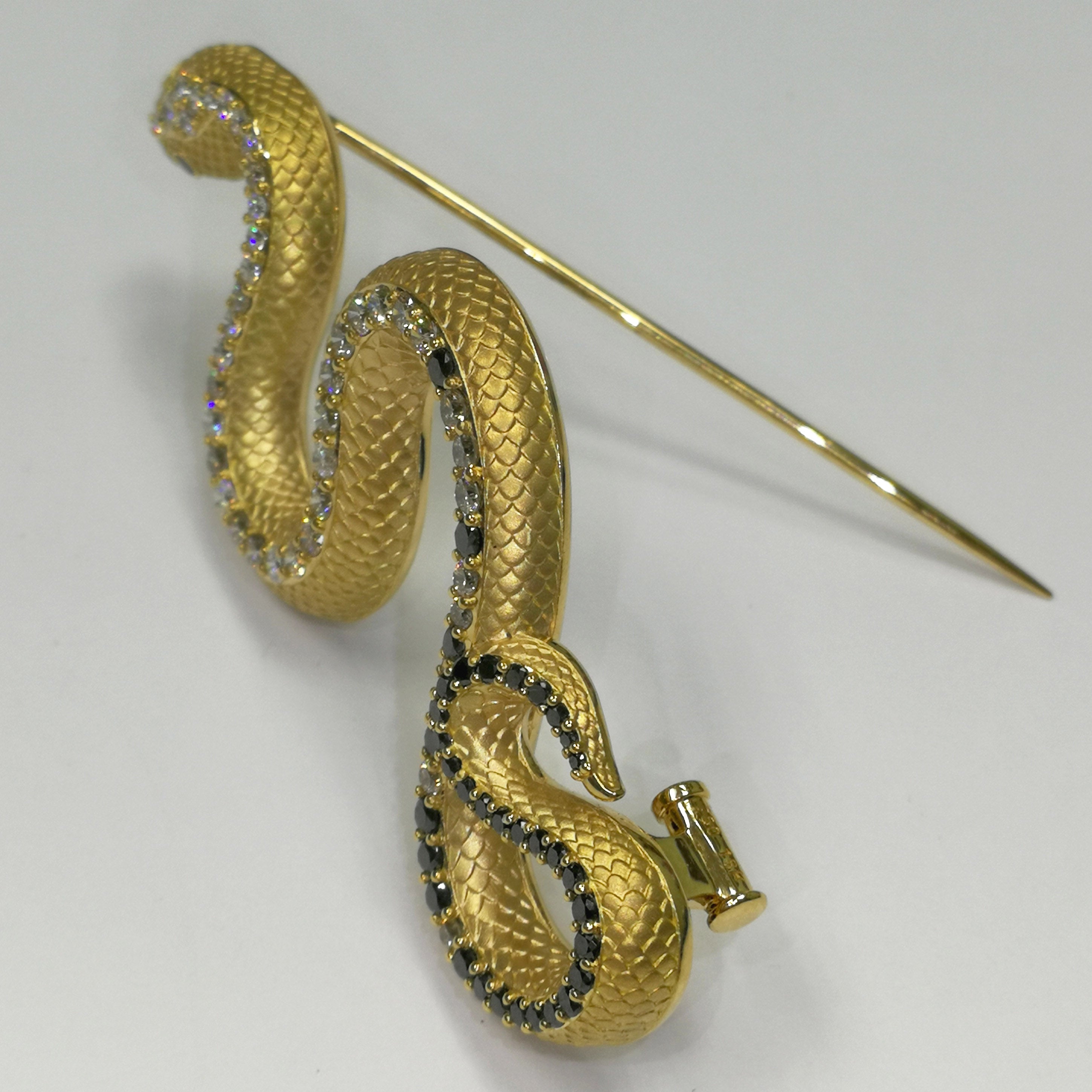 Diamonds 18K Yellow Gold Snake Brooch, Brs 0188-0