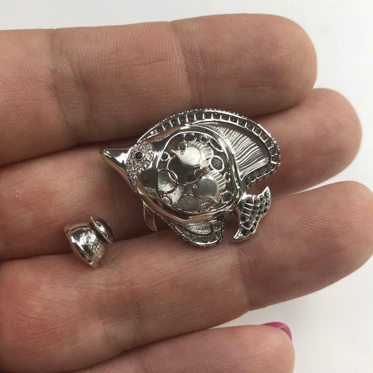 Enamel, Diamonds, Sapphires 18K White Gold Angel Fish Brooch, Brs 0252-2