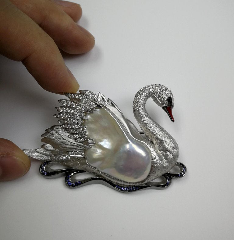 Pearl, Diamonds, Sapphires 18K White Gold Swan Brooch, Brs 0264-0