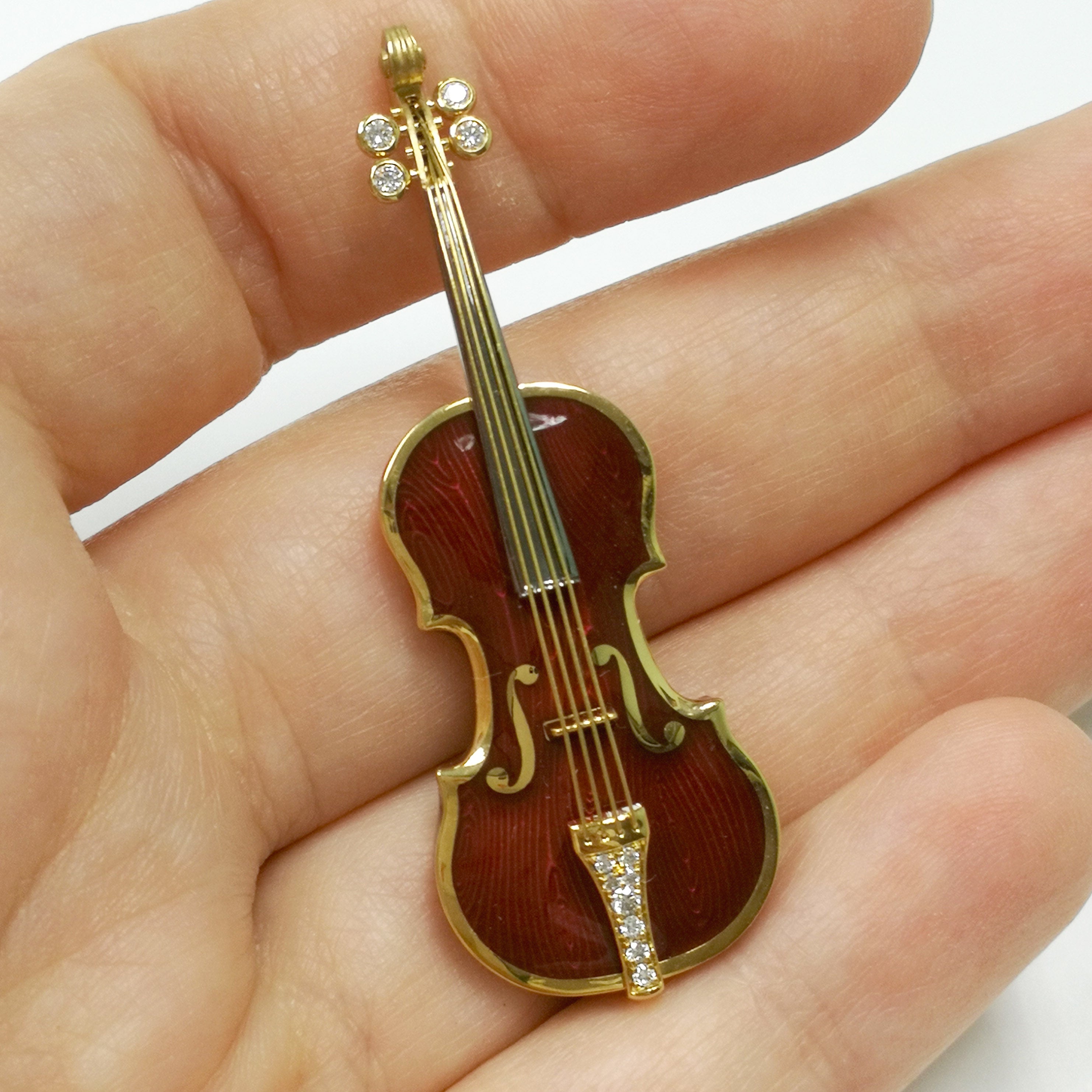 Enamel, Diamonds 18K Yellow Gold Violin Brooch, Brs 0267-0