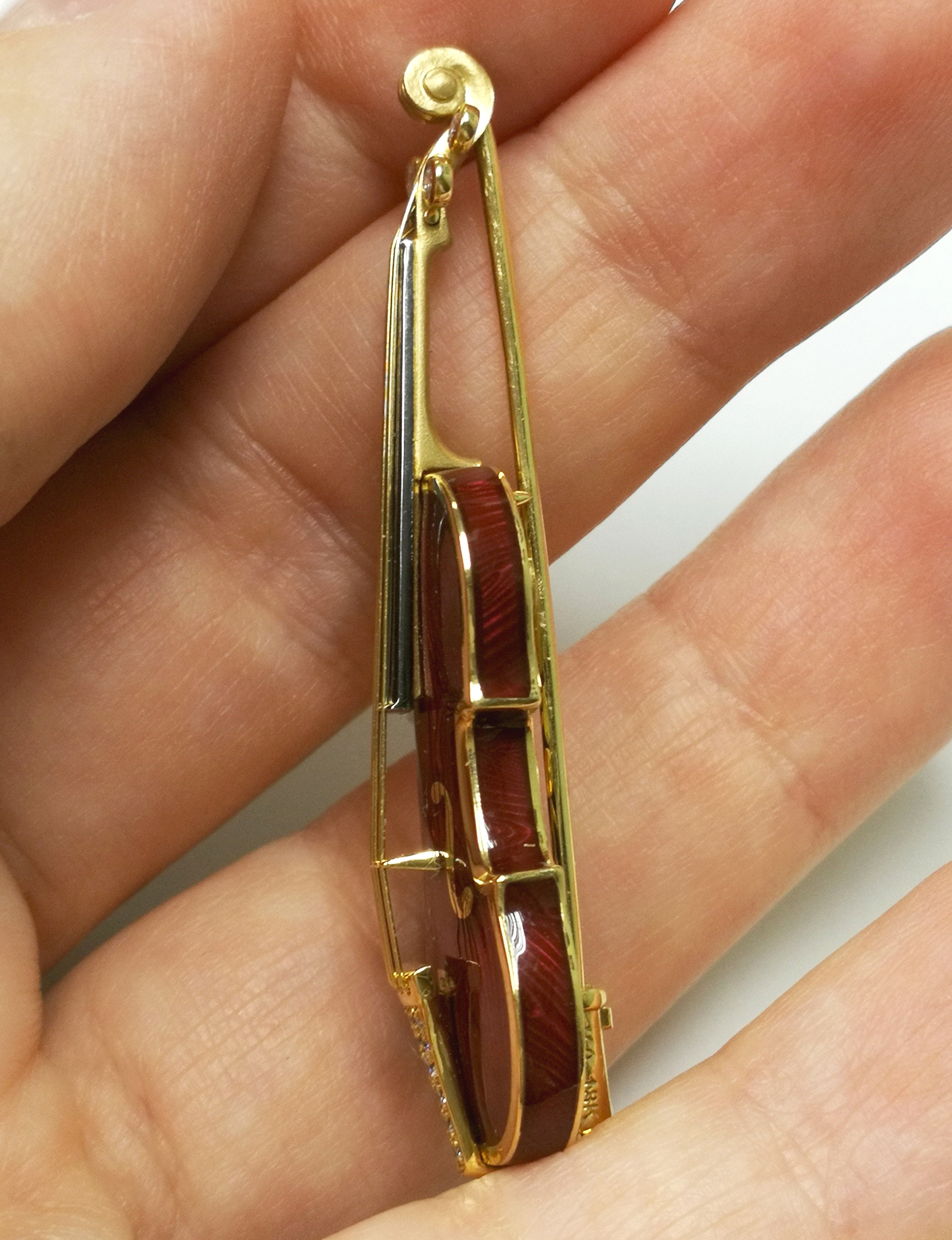 Enamel, Diamonds 18K Yellow Gold Violin Brooch, Brs 0267-0