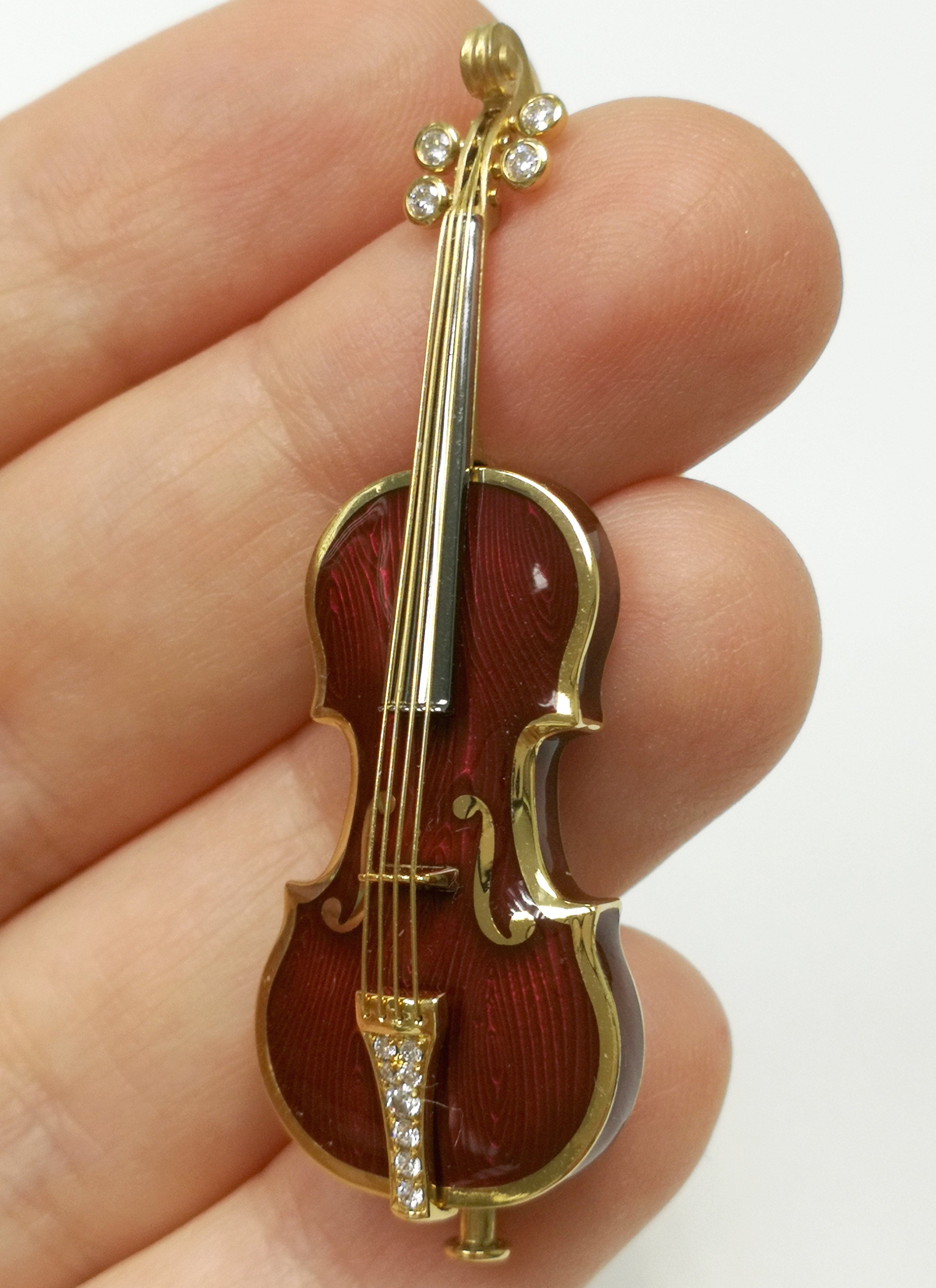 Enamel, Diamonds 18K Yellow Gold Violin Brooch, Brs 0267-0