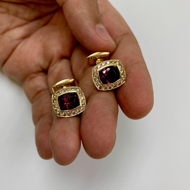 Enamel, Rhodolite Garnet, Champagne Diamonds 18K Yellow Gold Cufflinks, C 0176-30