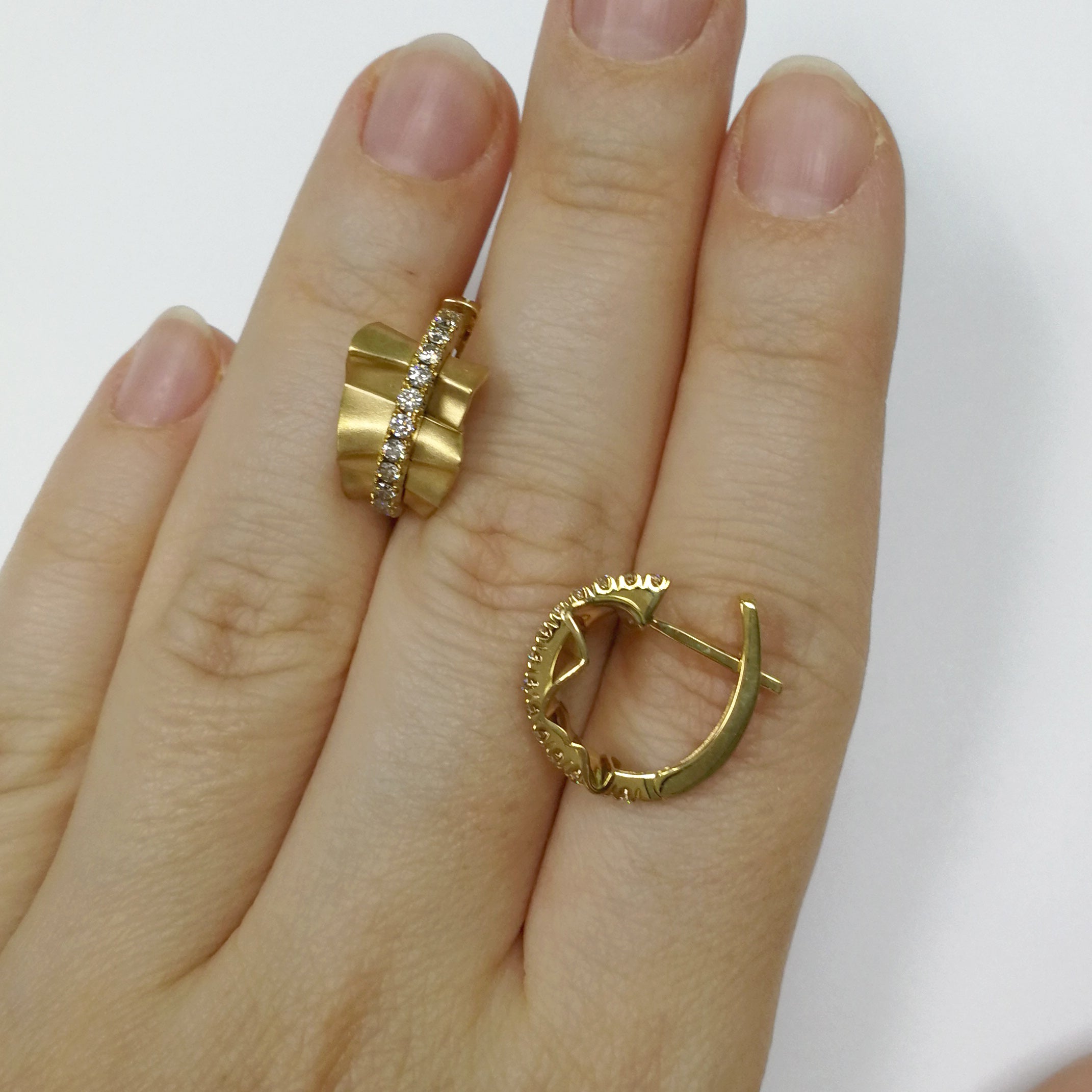 Champagne Diamonds 18K Yellow Gold Earrings, E 0002-0