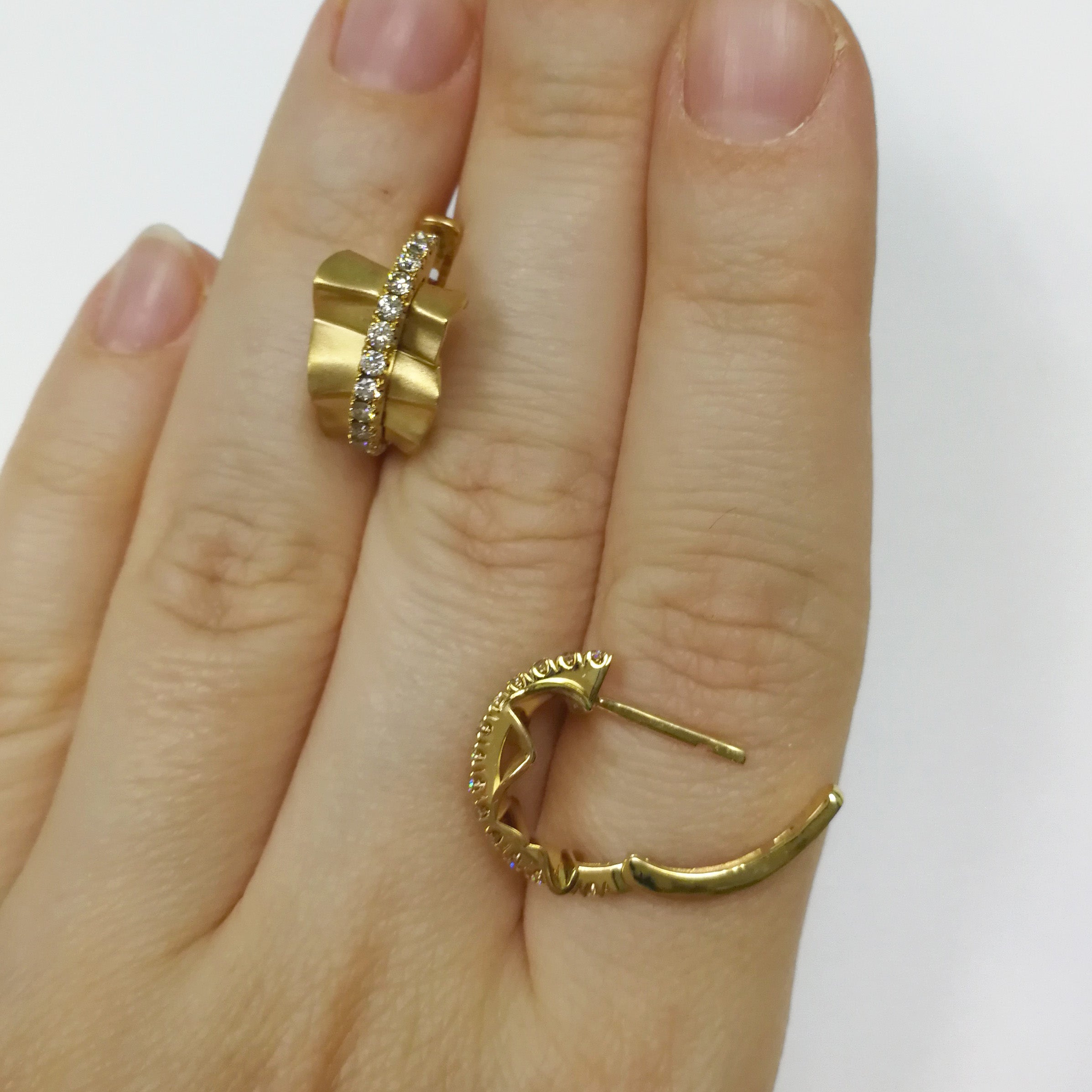 Champagne Diamonds 18K Yellow Gold Earrings, E 0002-0