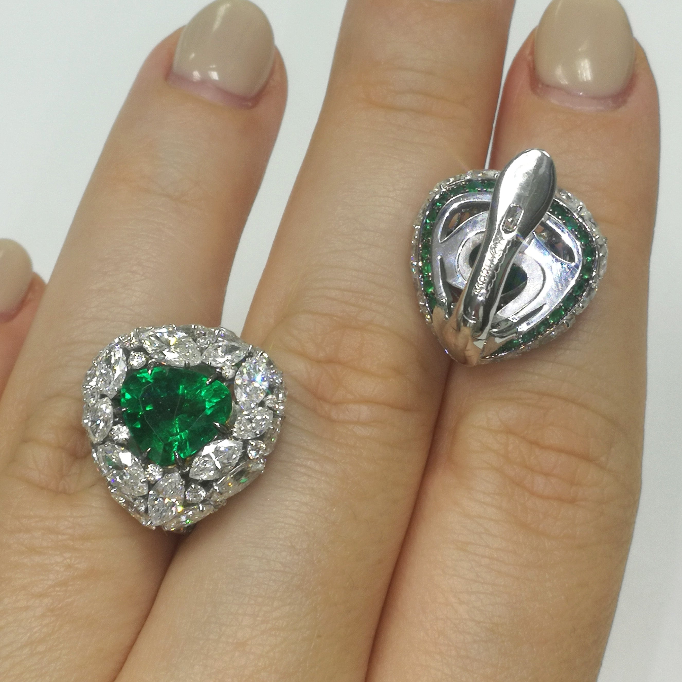 Emerald, Diamonds 18K White Gold Earrings, E 0114-0/1