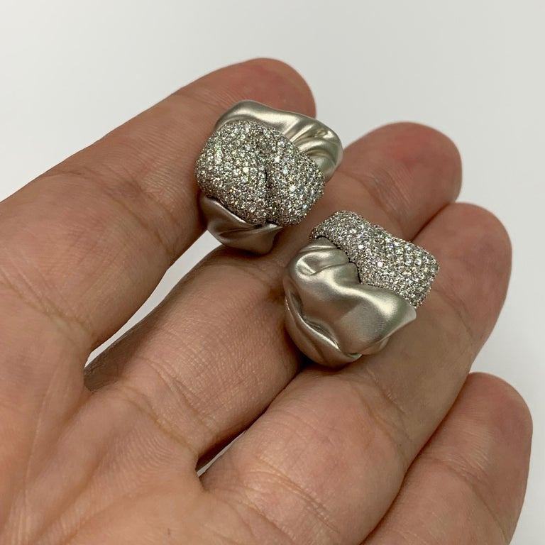 Diamonds 18K White Gold Earrings, E 0132-0