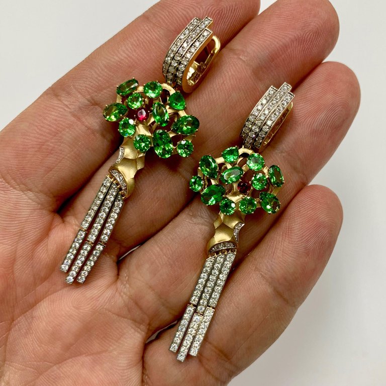 Tsavorite, Ruby, Diamonds 18K Yellow Gold Earrings, E 0145-0