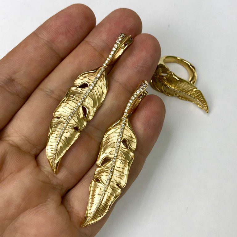 Champagne Diamonds, 18K Yellow Gold Leaf Earrings, E 0164-0