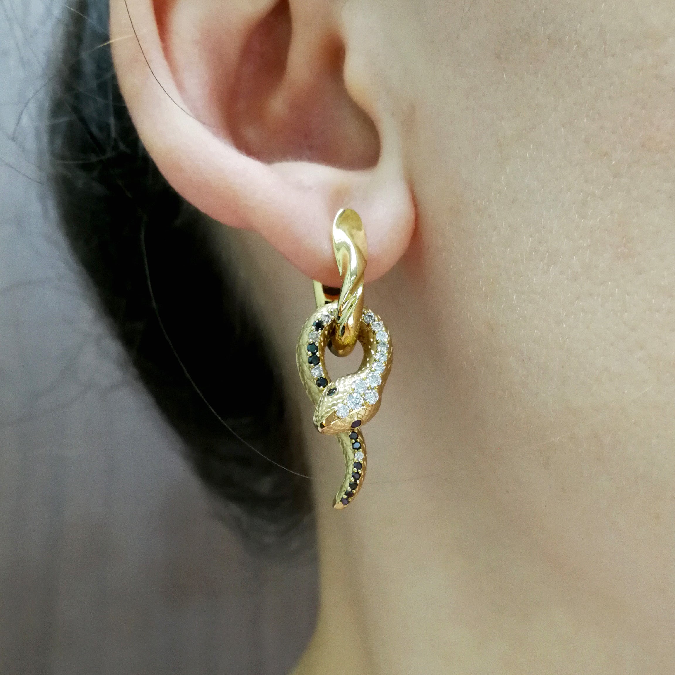 Diamonds 18K Yellow Gold Snake Earrings, E 0188-0