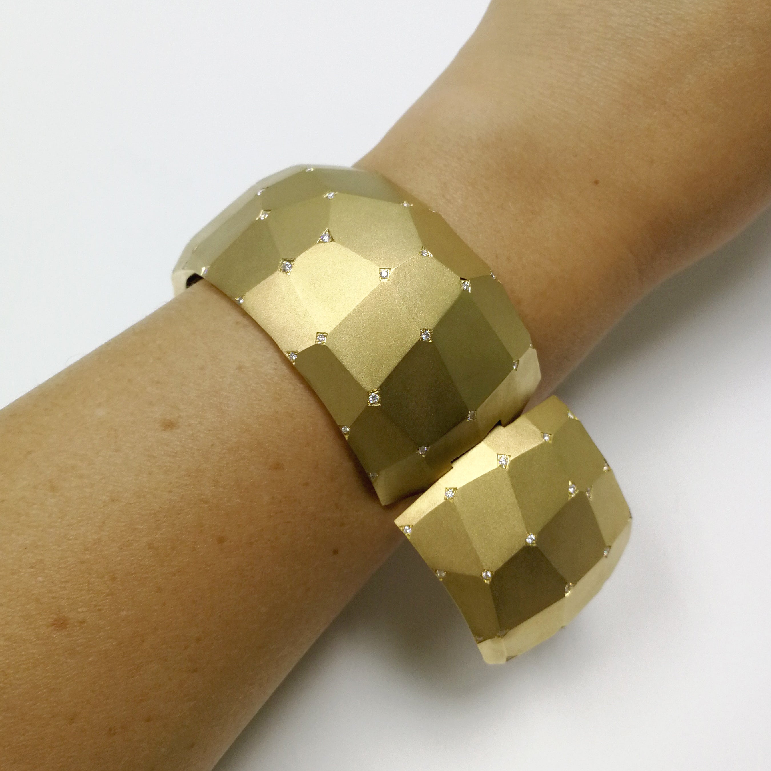 18K Yellow Gold, Diamonds Bracelet, Br 0190-1