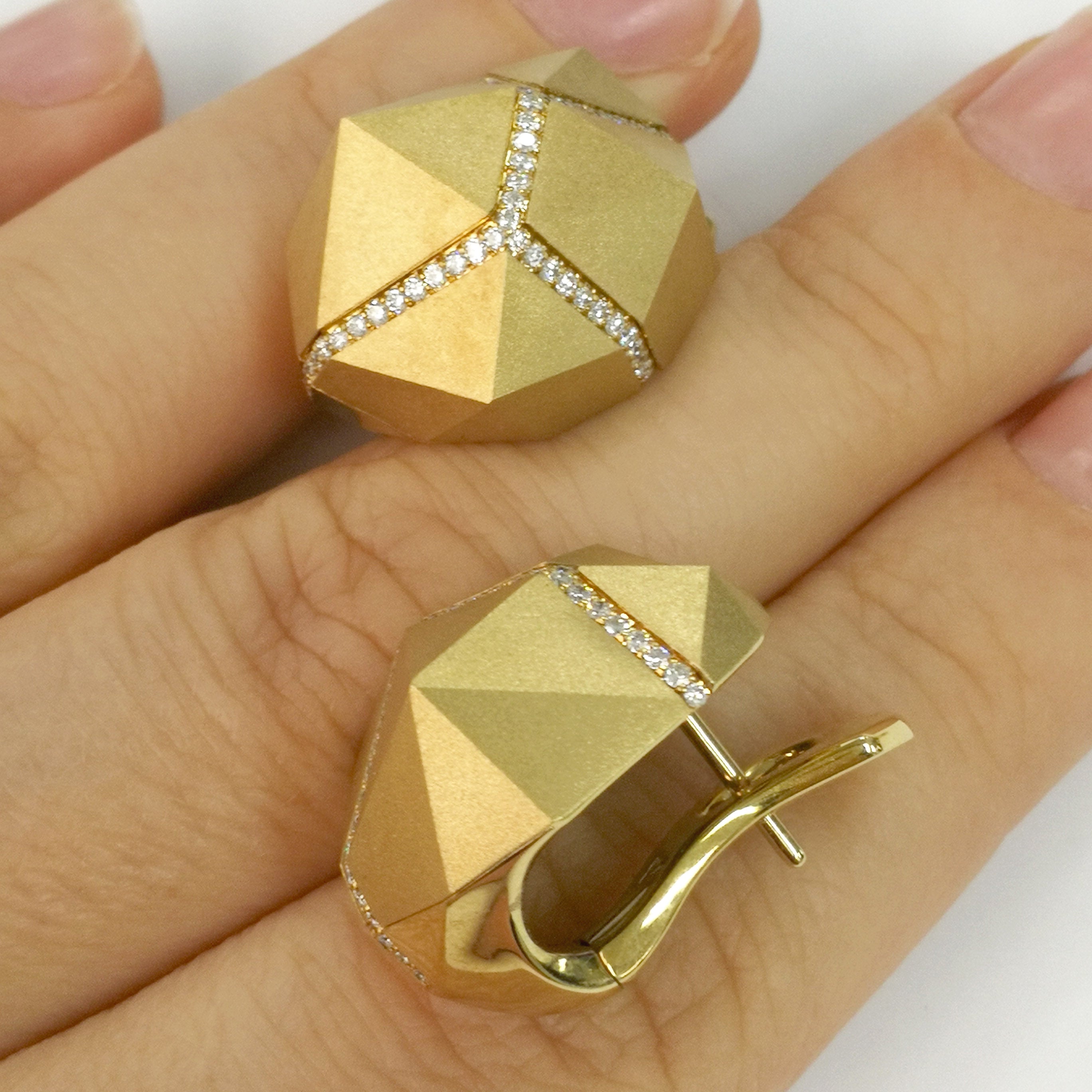 Diamonds 18K Yellow Gold Earrings, E 0191-0