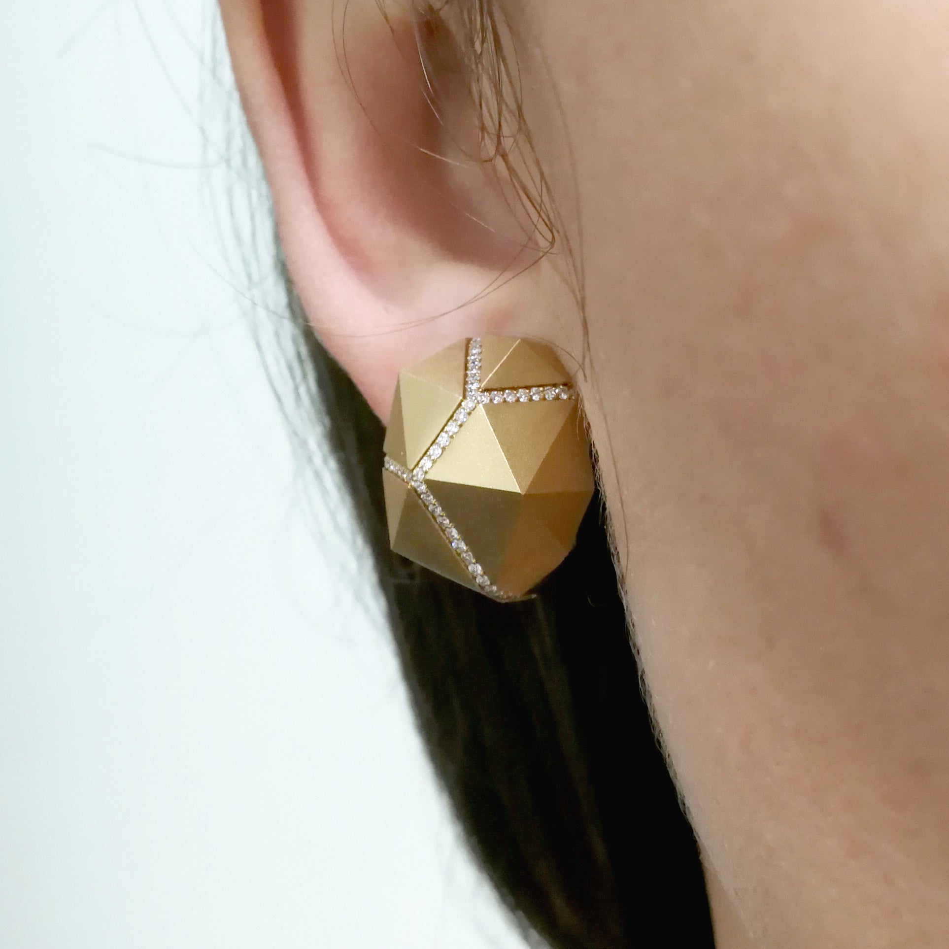 Diamonds 18K Yellow Gold Earrings, E 0191-0