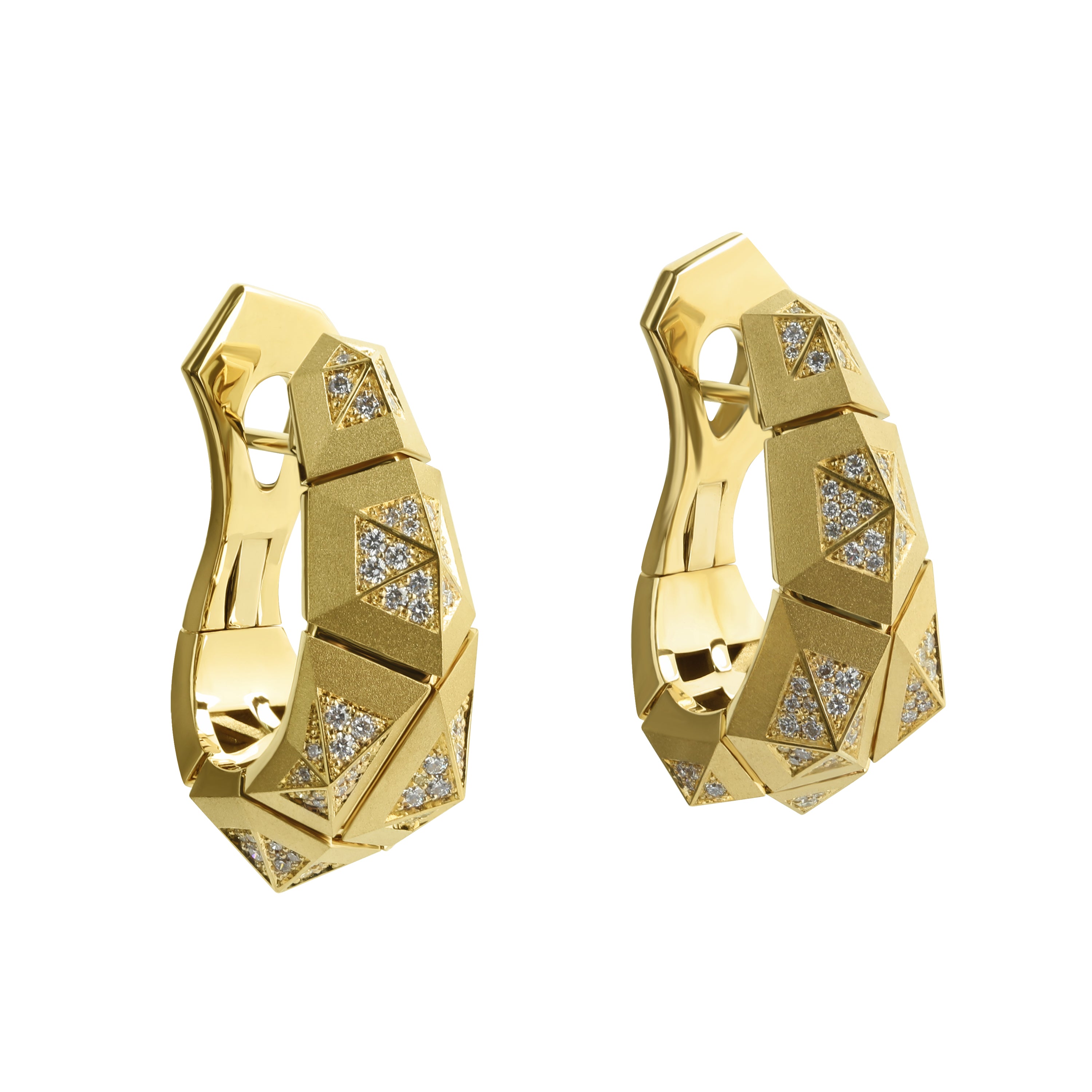 E 0191-4, 18K Yellow Gold, Diamonds Earrings