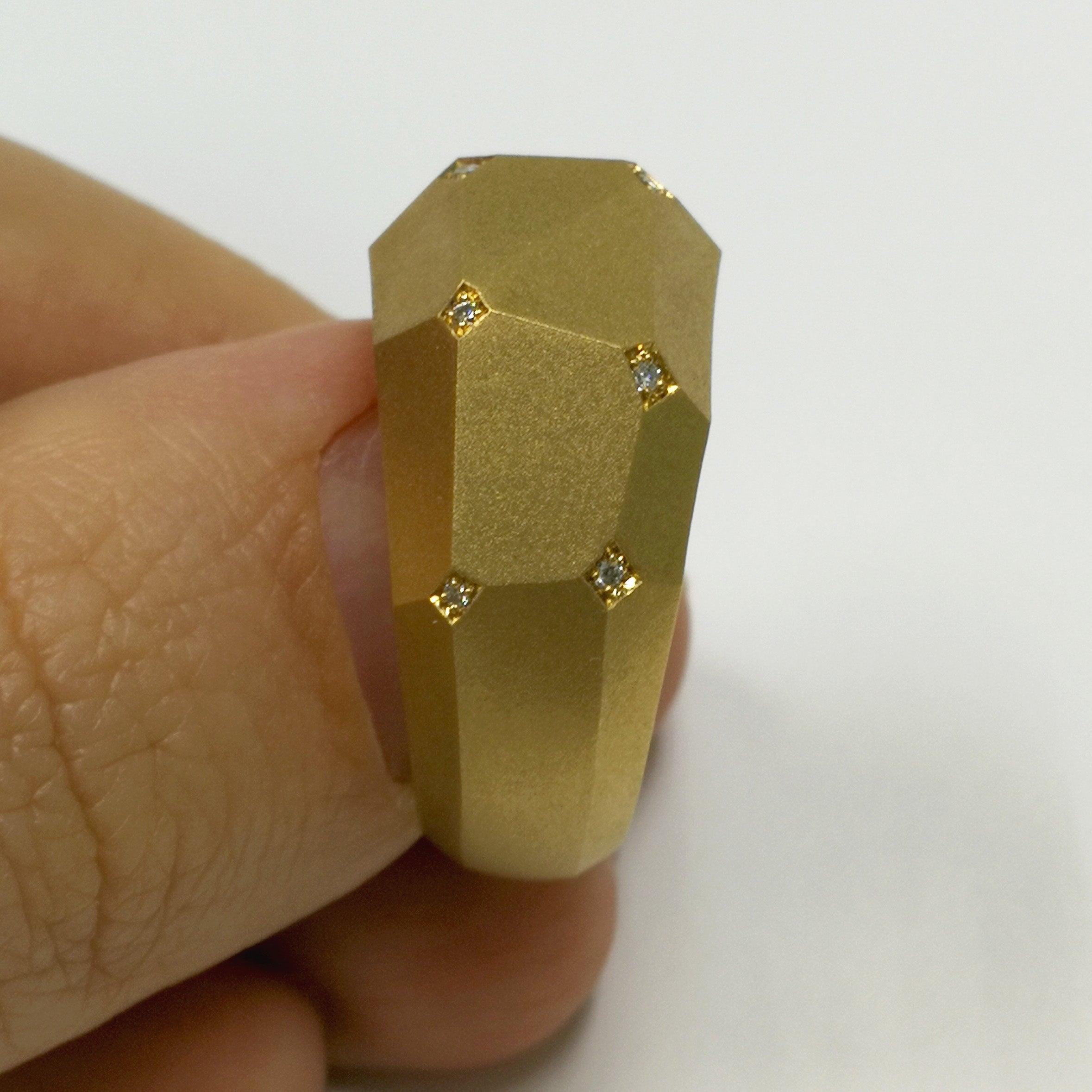 18K Yellow Gold, Diamonds Ring, R 0190-5