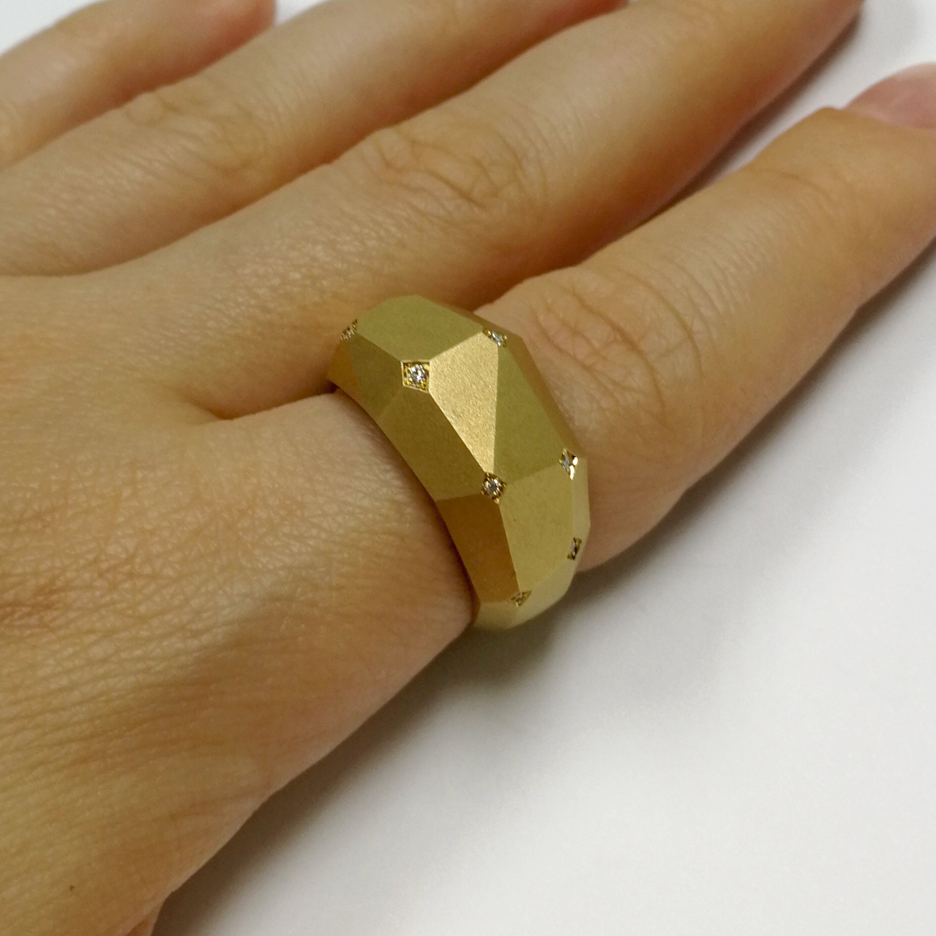 18K Yellow Gold, Diamonds Ring, R 0190-5