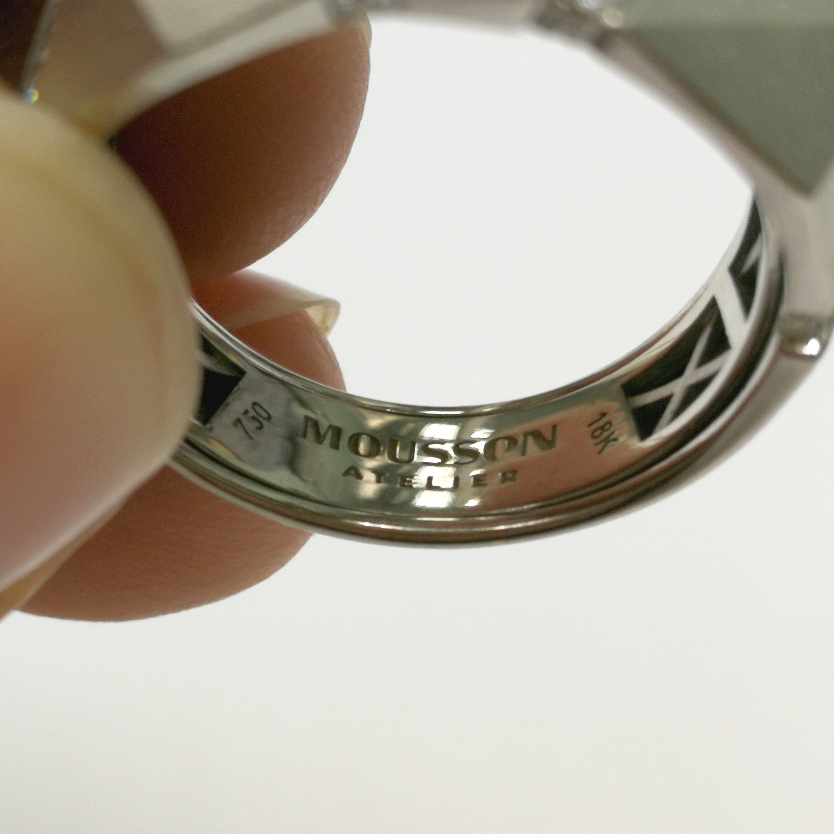 Diamonds 18K White Gold Ring, R 0191-2