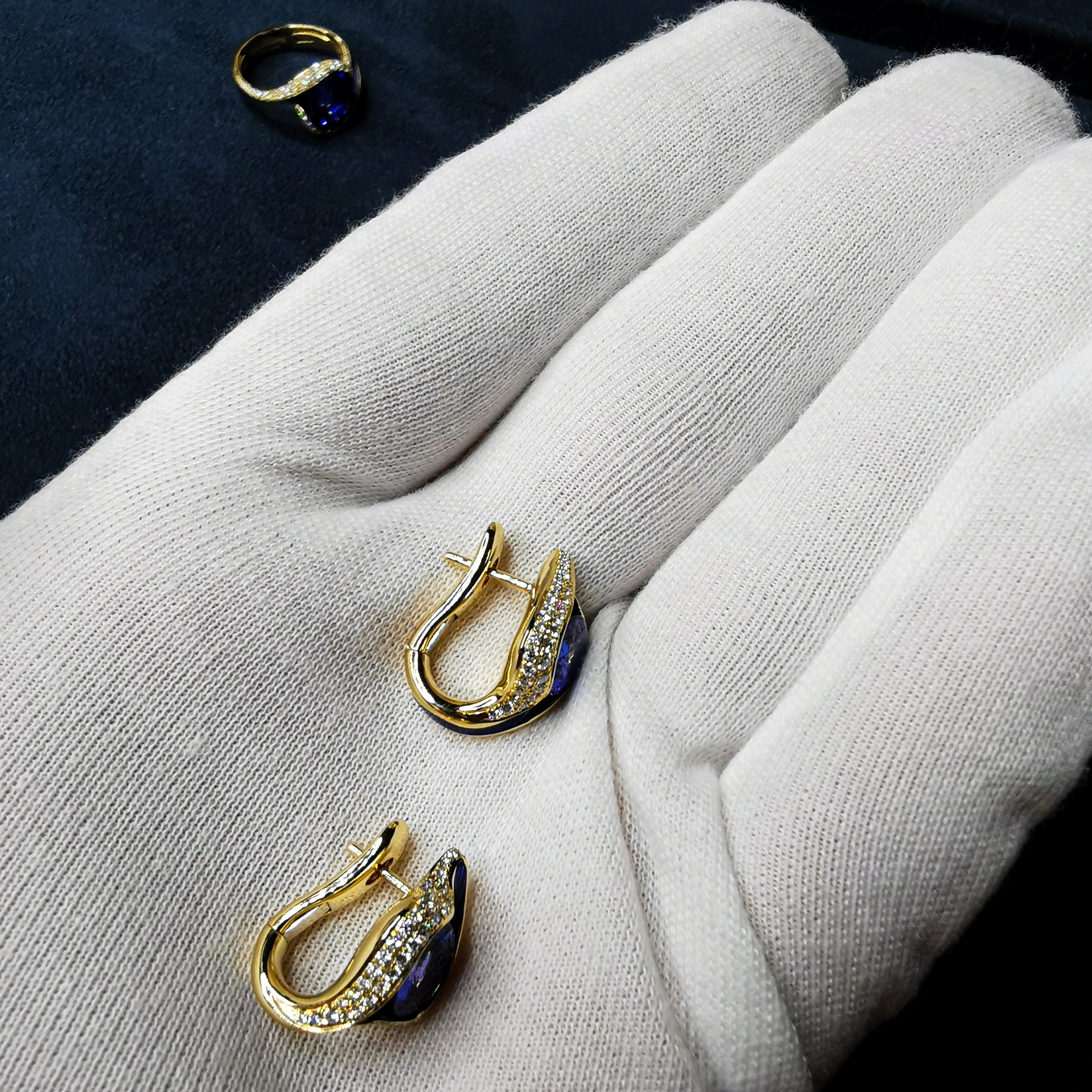 Enamel, Tanzanite, Diamonds 18K Yellow Gold Earrings, E 0123-0