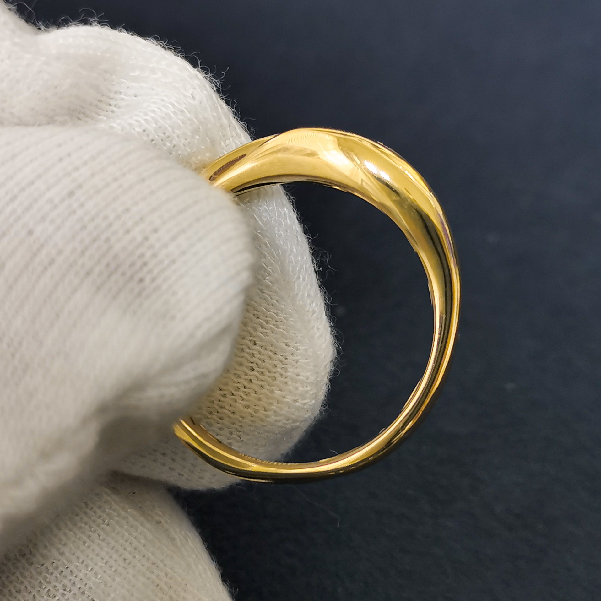 R 0123-6 18K Yellow Gold, Enamel, Spessartine Garnet, Diamonds Ring