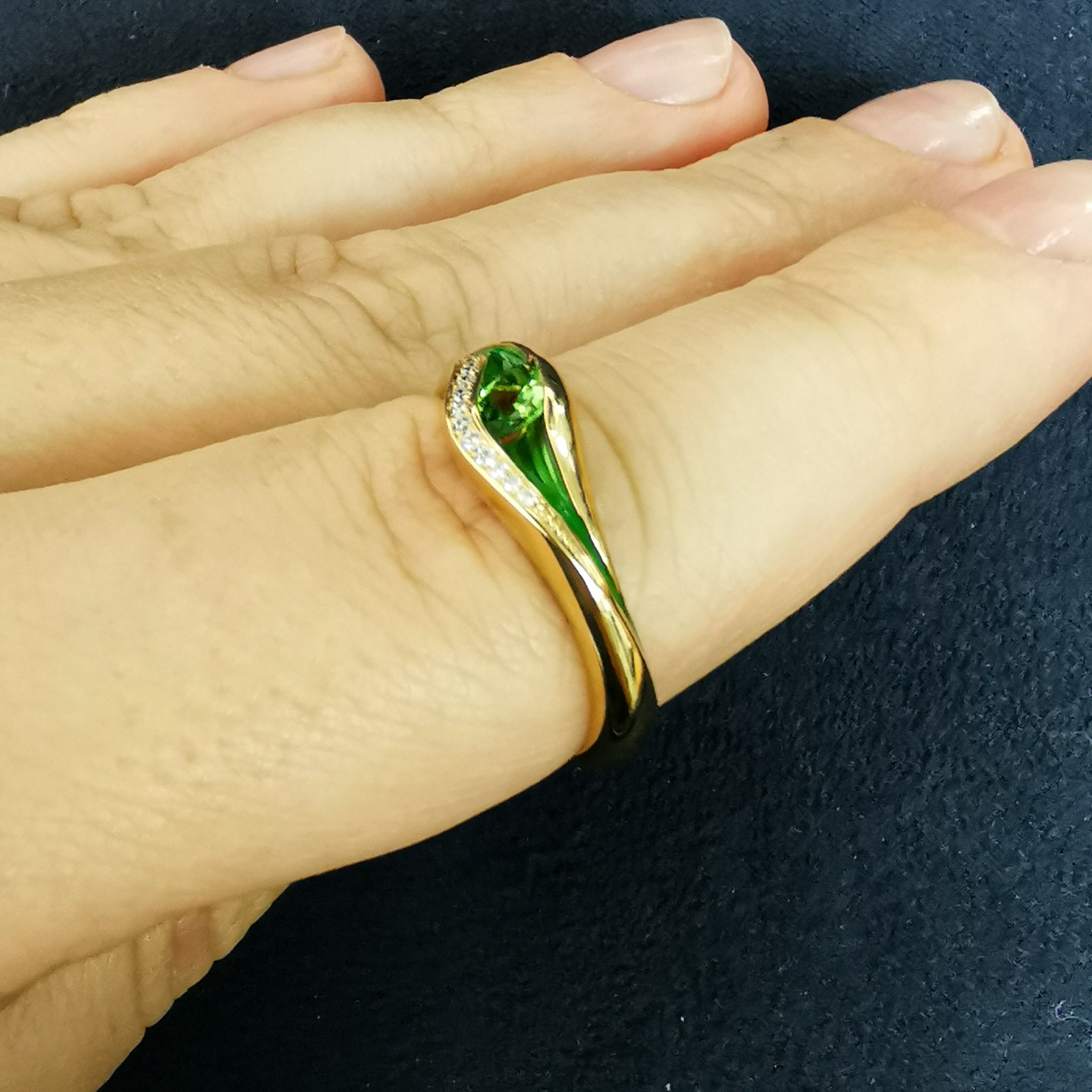 R 0123-8 18K Yellow Gold, Enamel, Tsavorite Garnet, Diamonds Ring