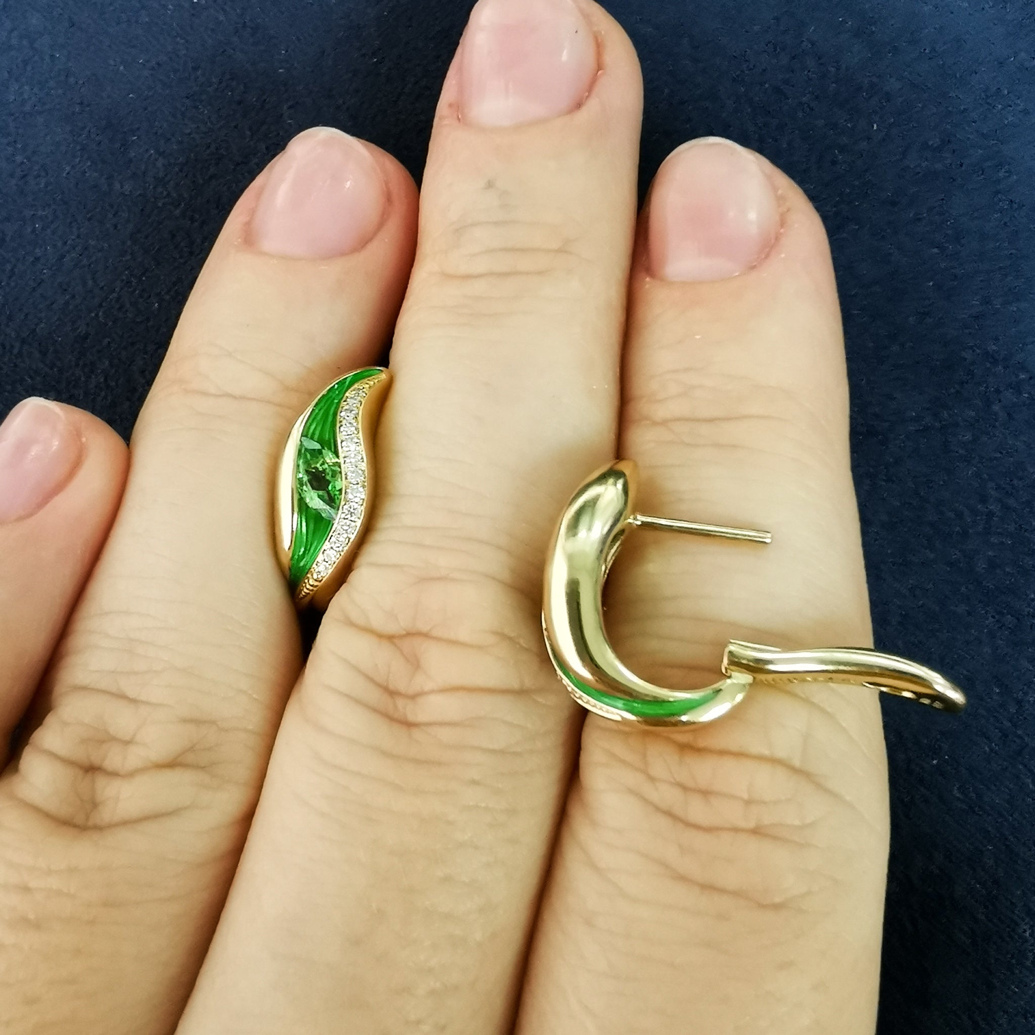 Enamel, Tsavorite Garnet, Diamonds 18K Yellow Gold Earrings, E 0123-80