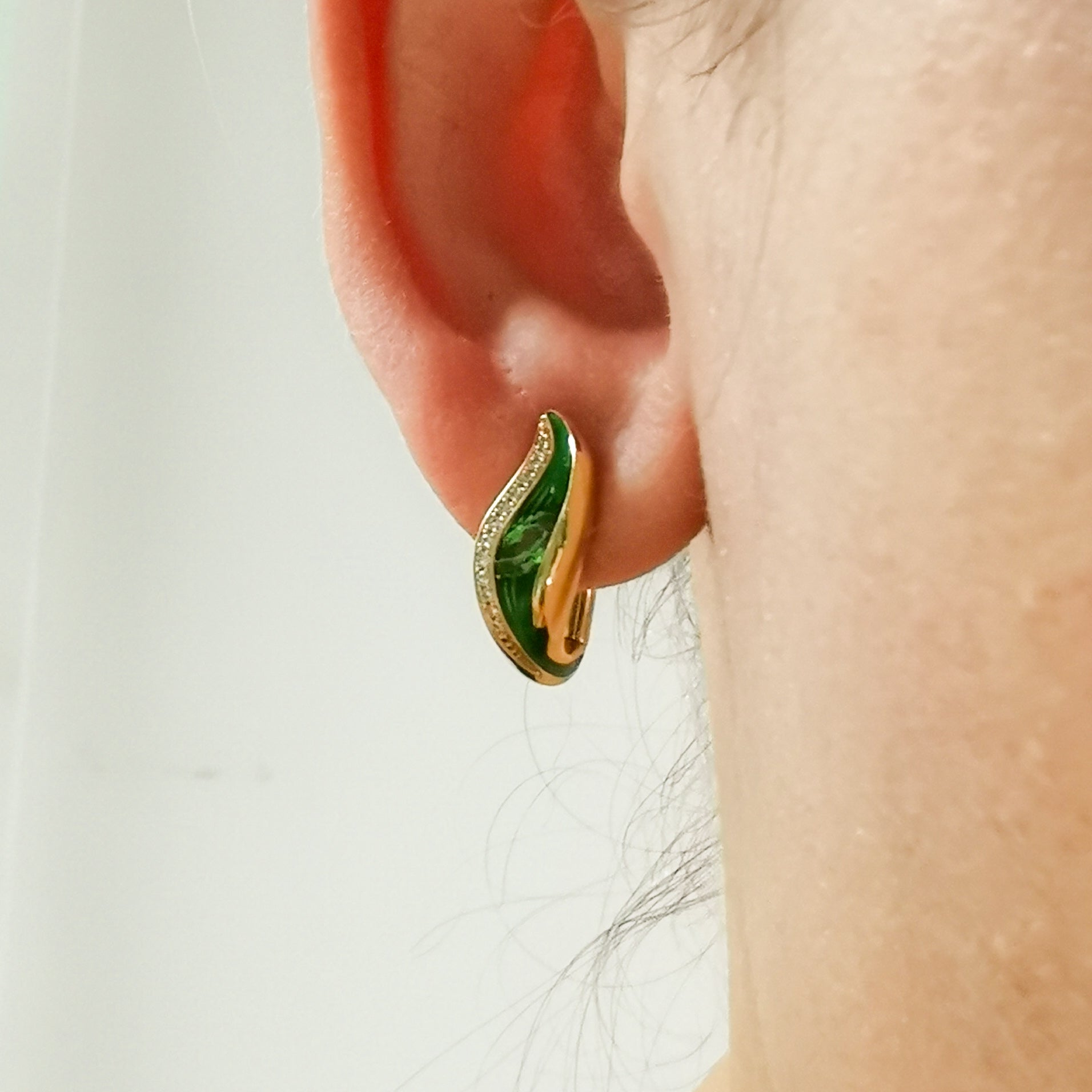 Enamel, Tsavorite Garnet, Diamonds 18K Yellow Gold Earrings, E 0123-80