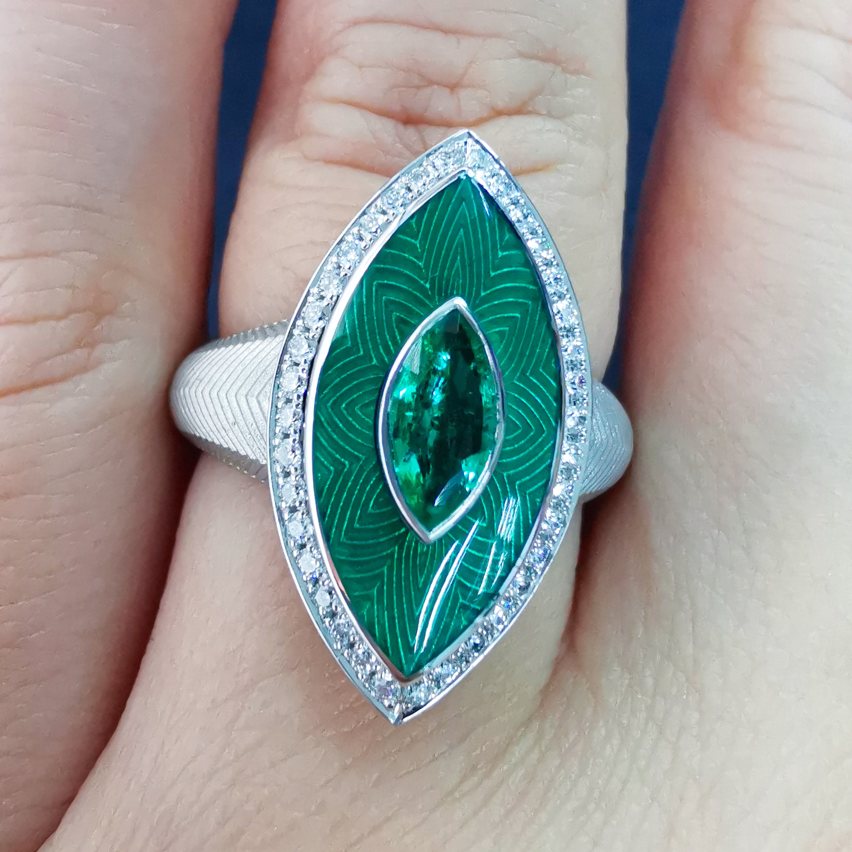 Enamel, Emerald, Diamonds 18K White Gold Ring, R 0084-11