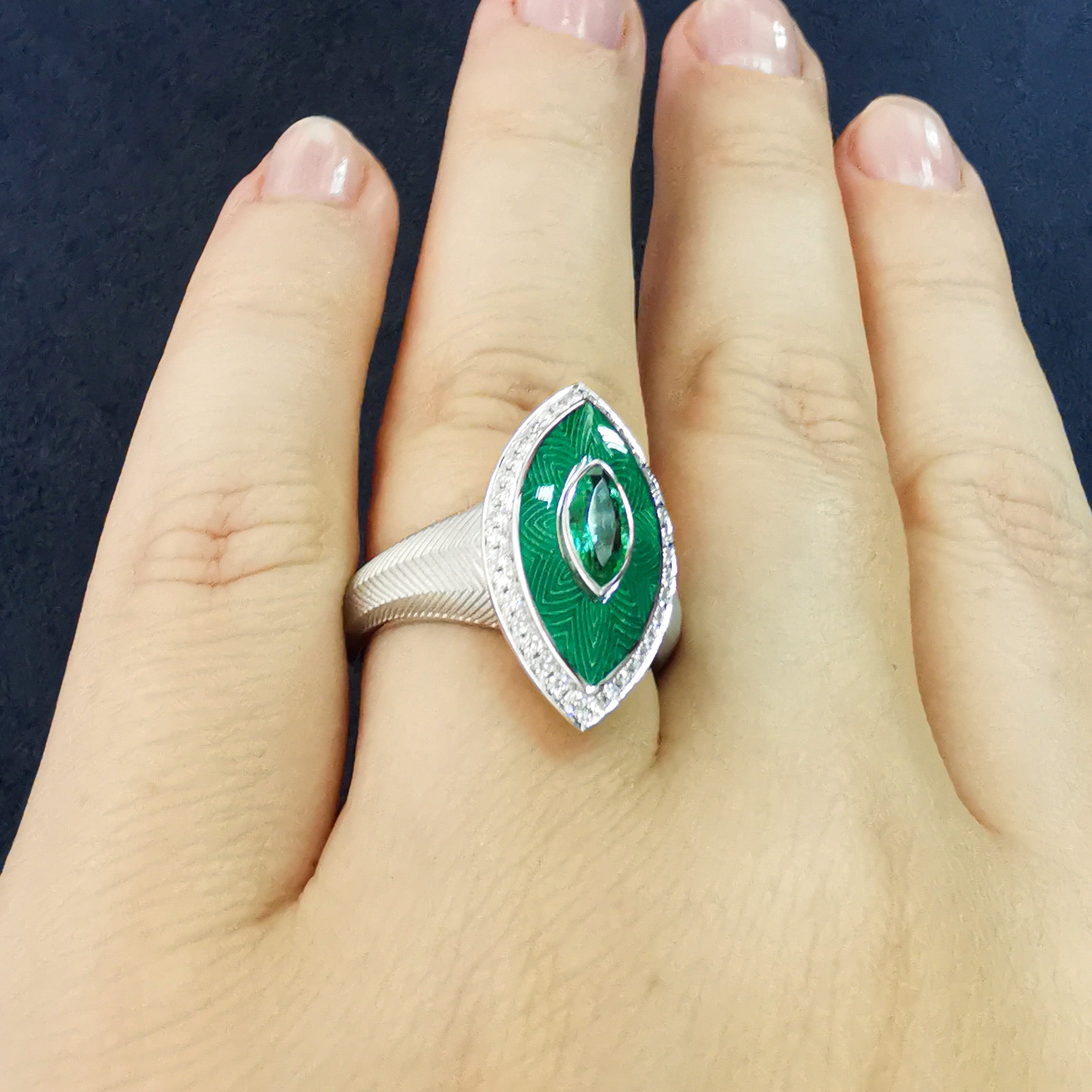 Enamel, Emerald, Diamonds 18K White Gold Ring, R 0084-11