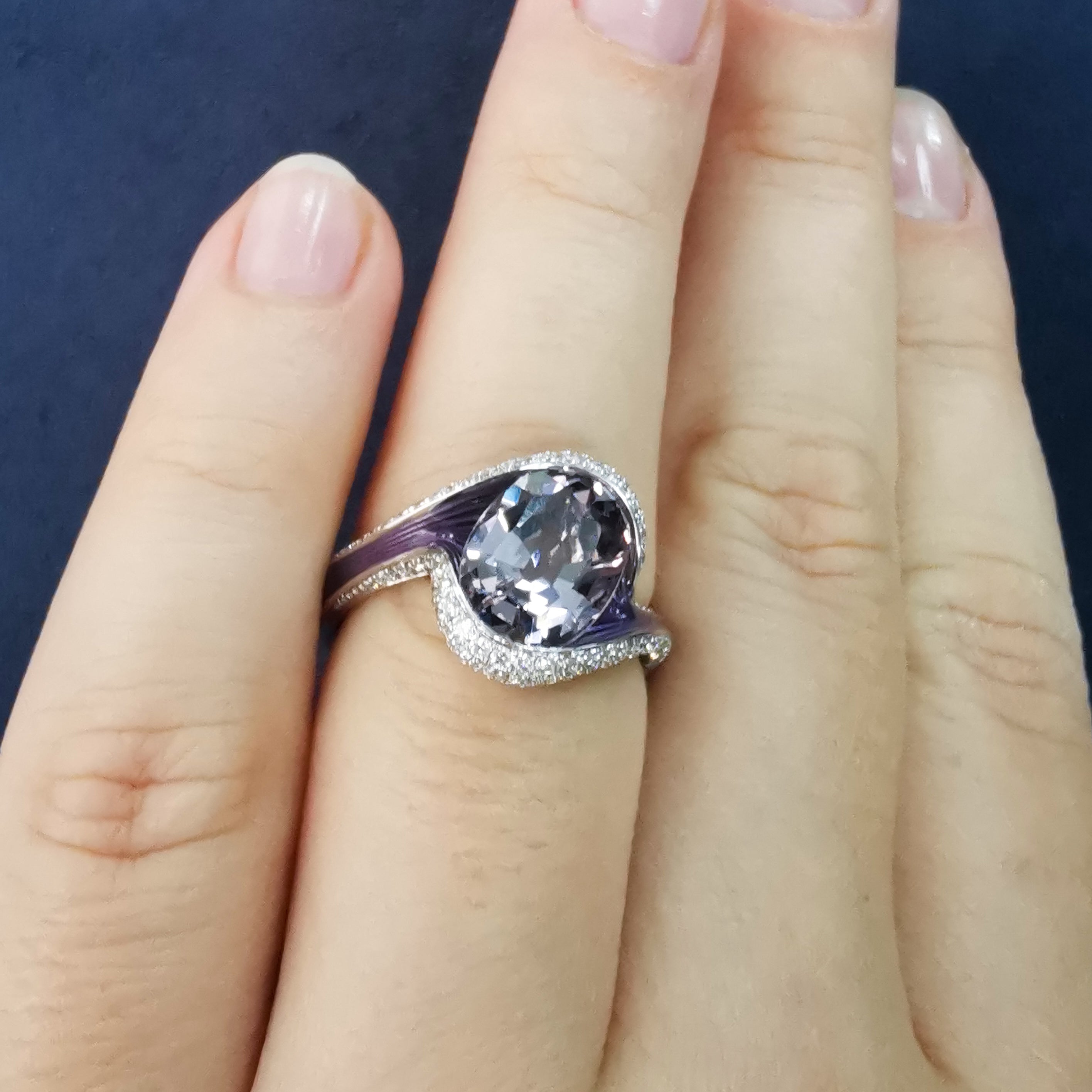 Spinel, Enamel, Diamonds 18K White Gold Ring, R 0123-0