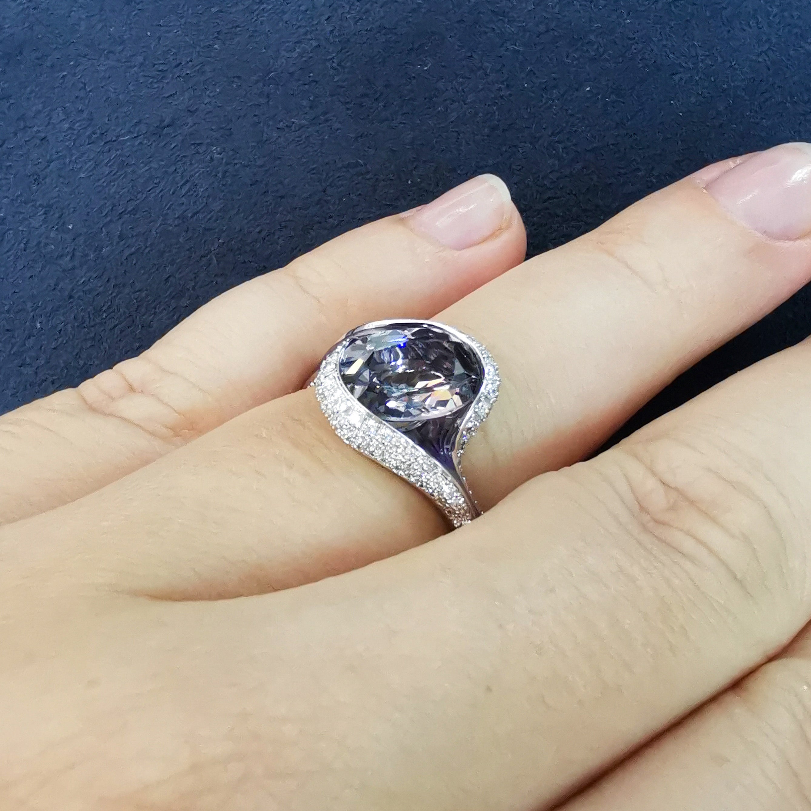 Spinel, Enamel, Diamonds 18K White Gold Ring, R 0123-0