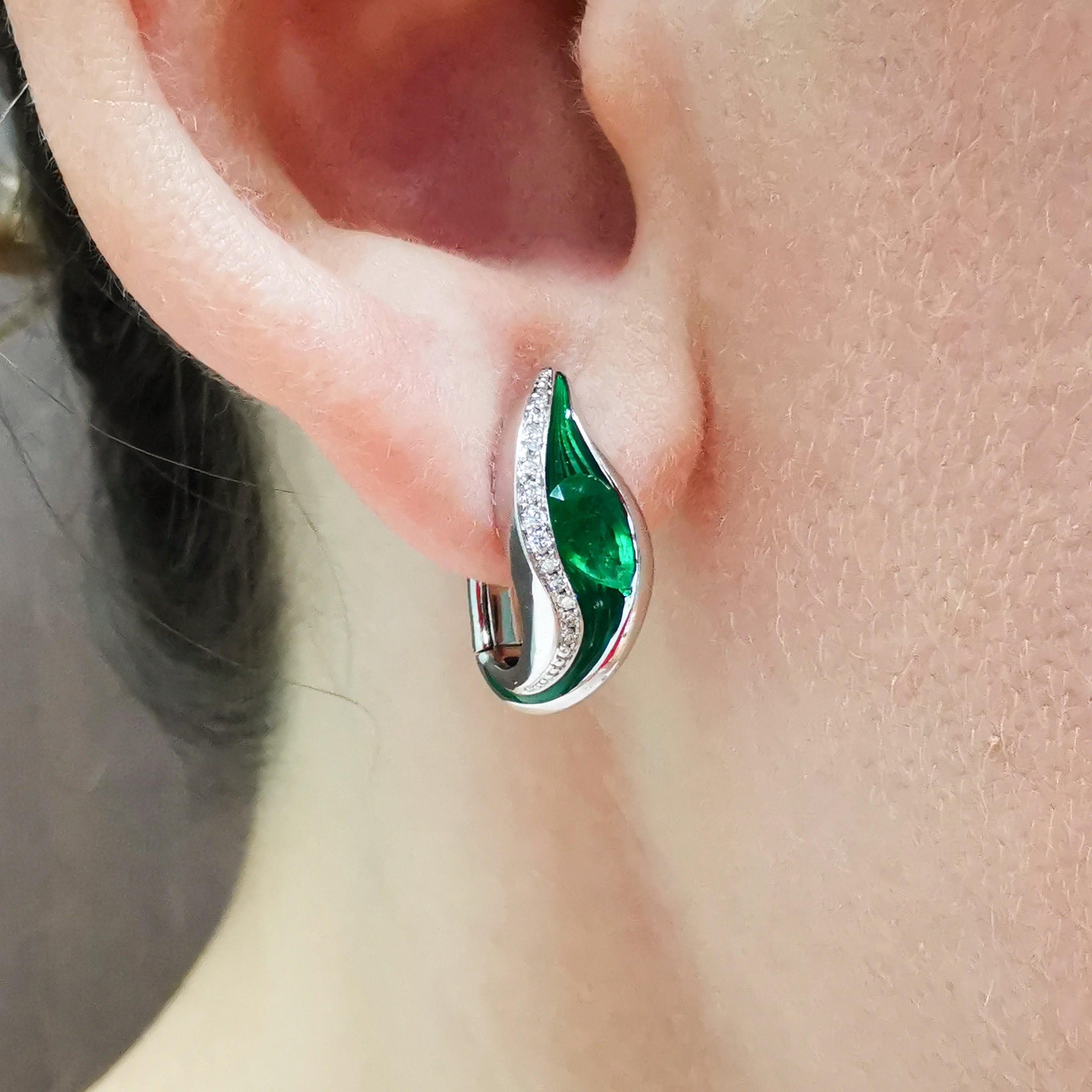 Enamel, Emerald, Diamonds 18K White Gold Earrings, E 0123-70