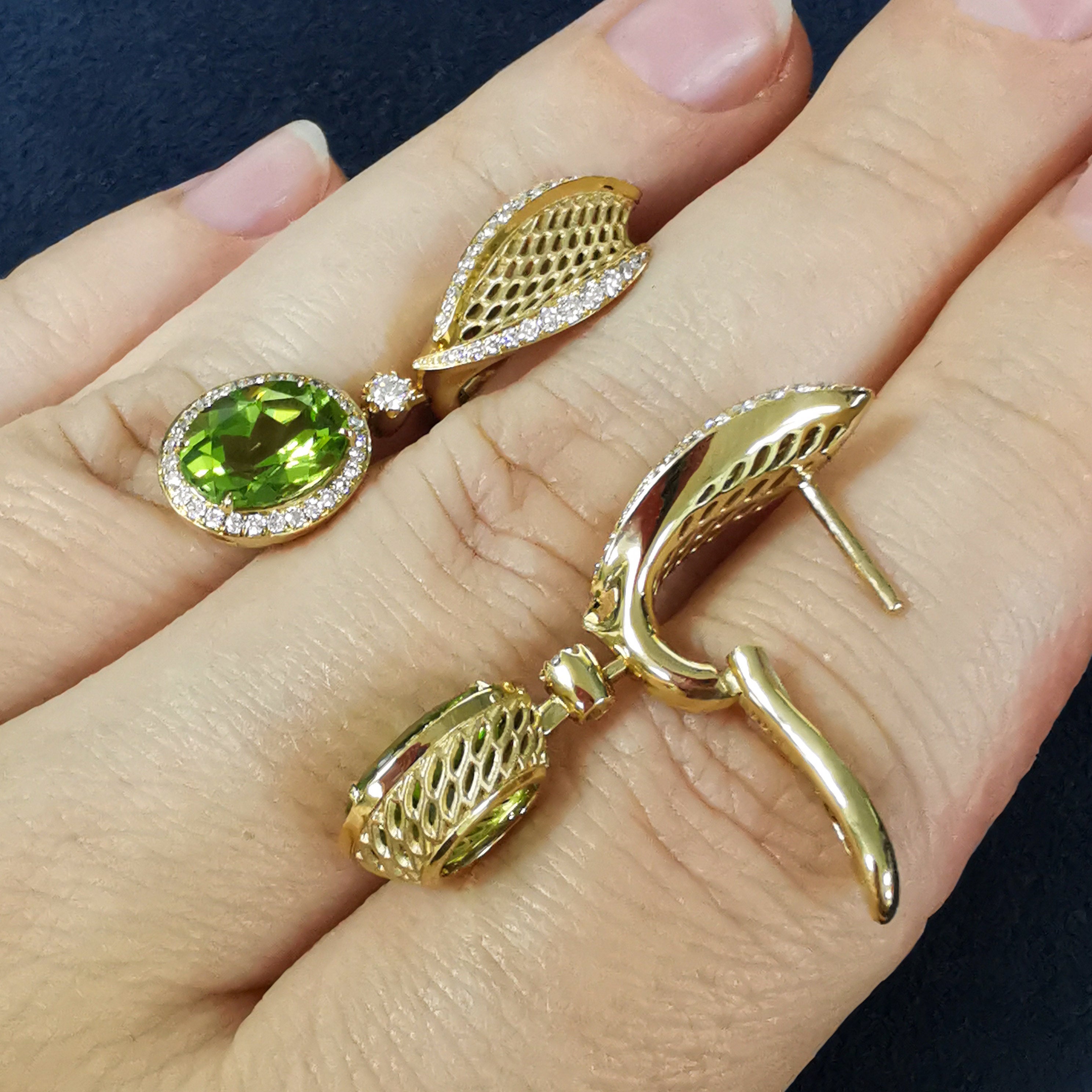 Peridot, Diamonds 18K Yellow Gold Earrings, E 0144-22