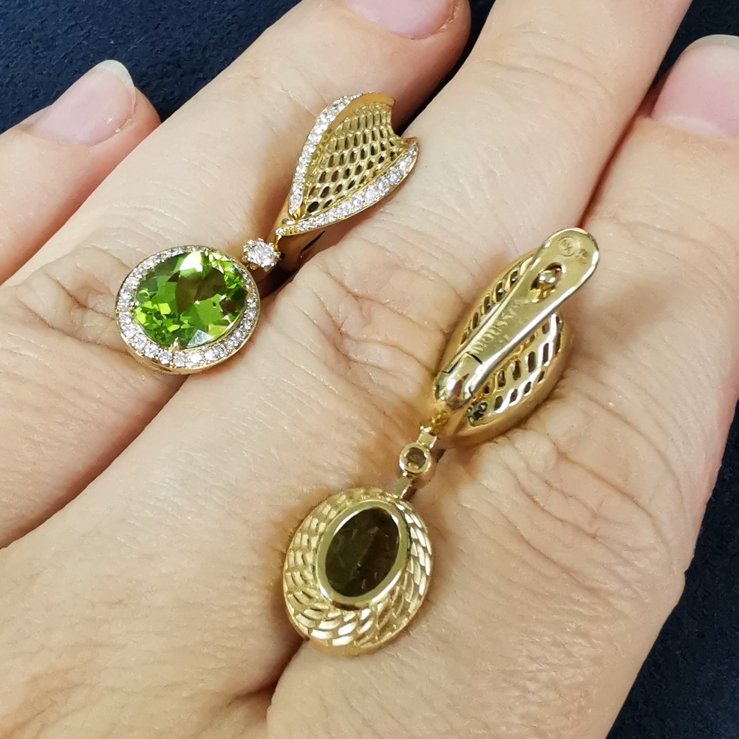 Peridot, Diamonds 18K Yellow Gold Earrings, E 0144-22
