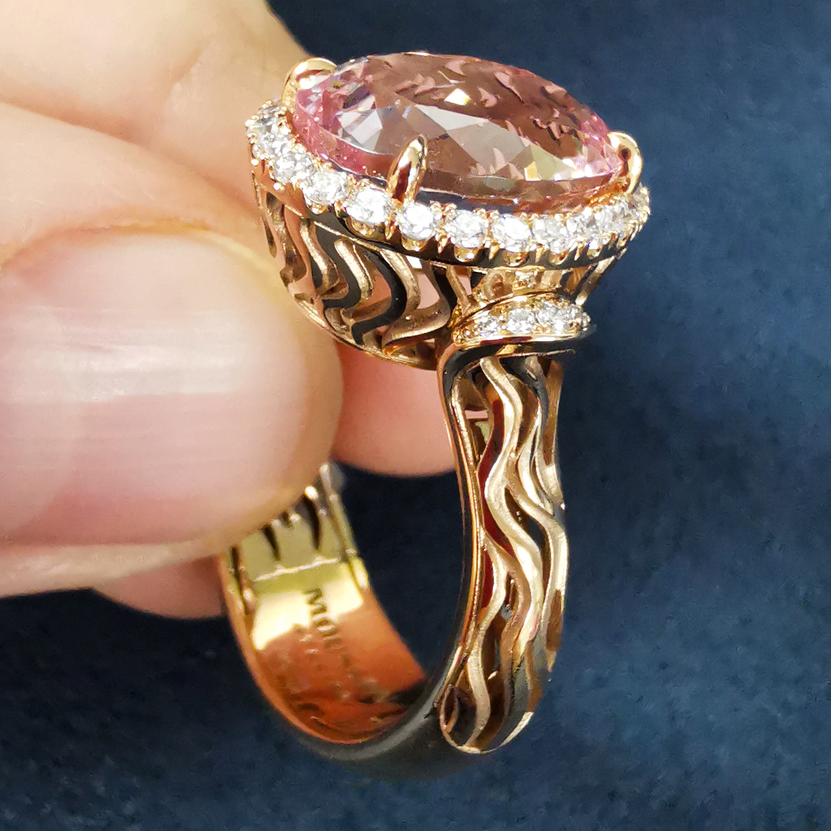 Morganite, Diamonds 18K Rose Gold Ring, R 0144-0