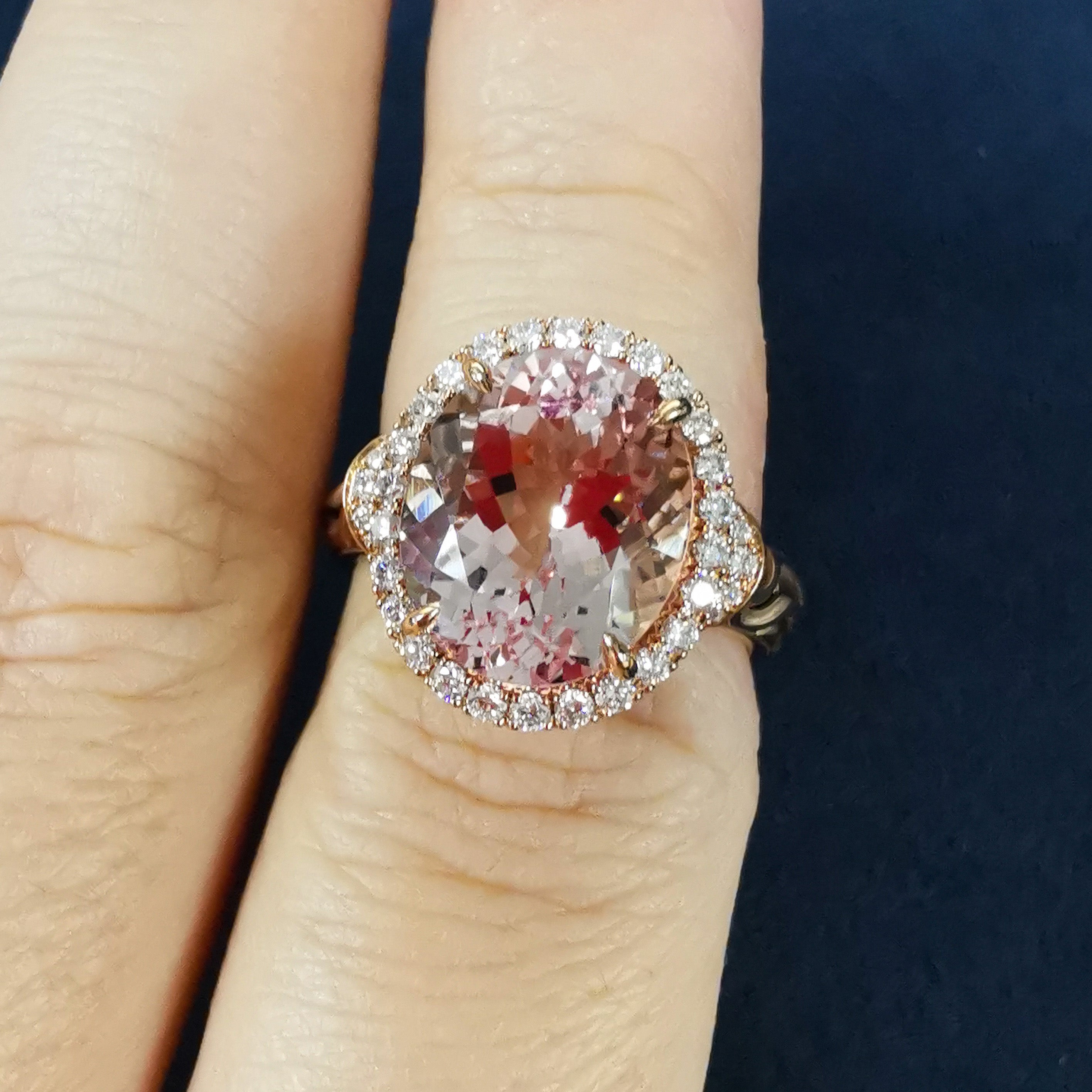 Morganite, Diamonds 18K Rose Gold Ring, R 0144-0