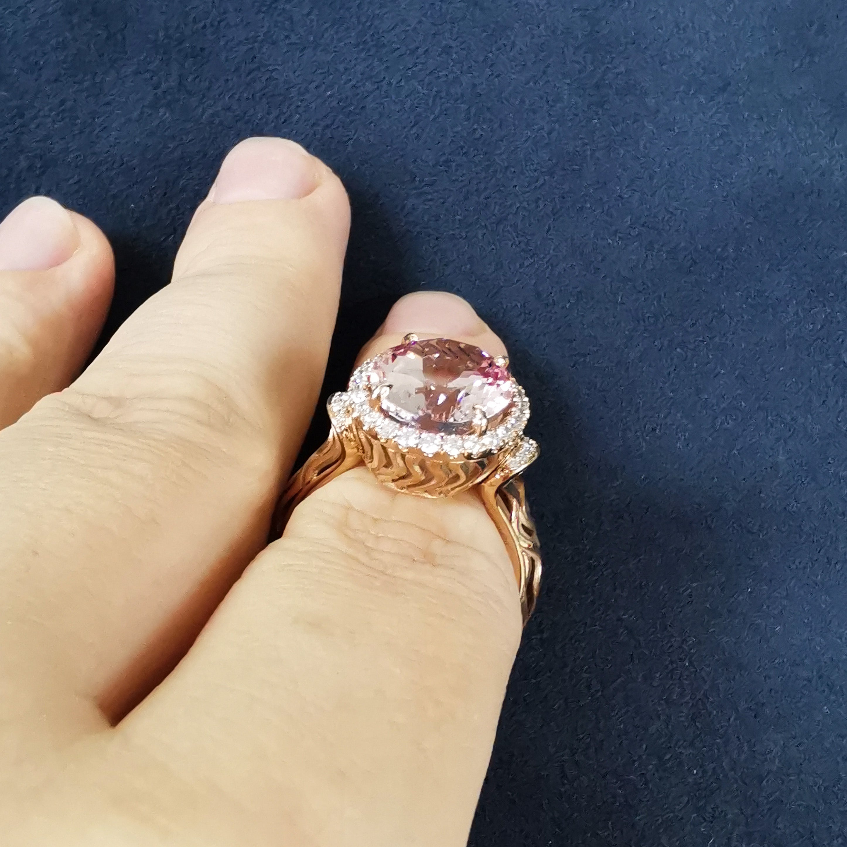 Morganite, Diamonds 18K Rose Gold Ring, R 0144-0