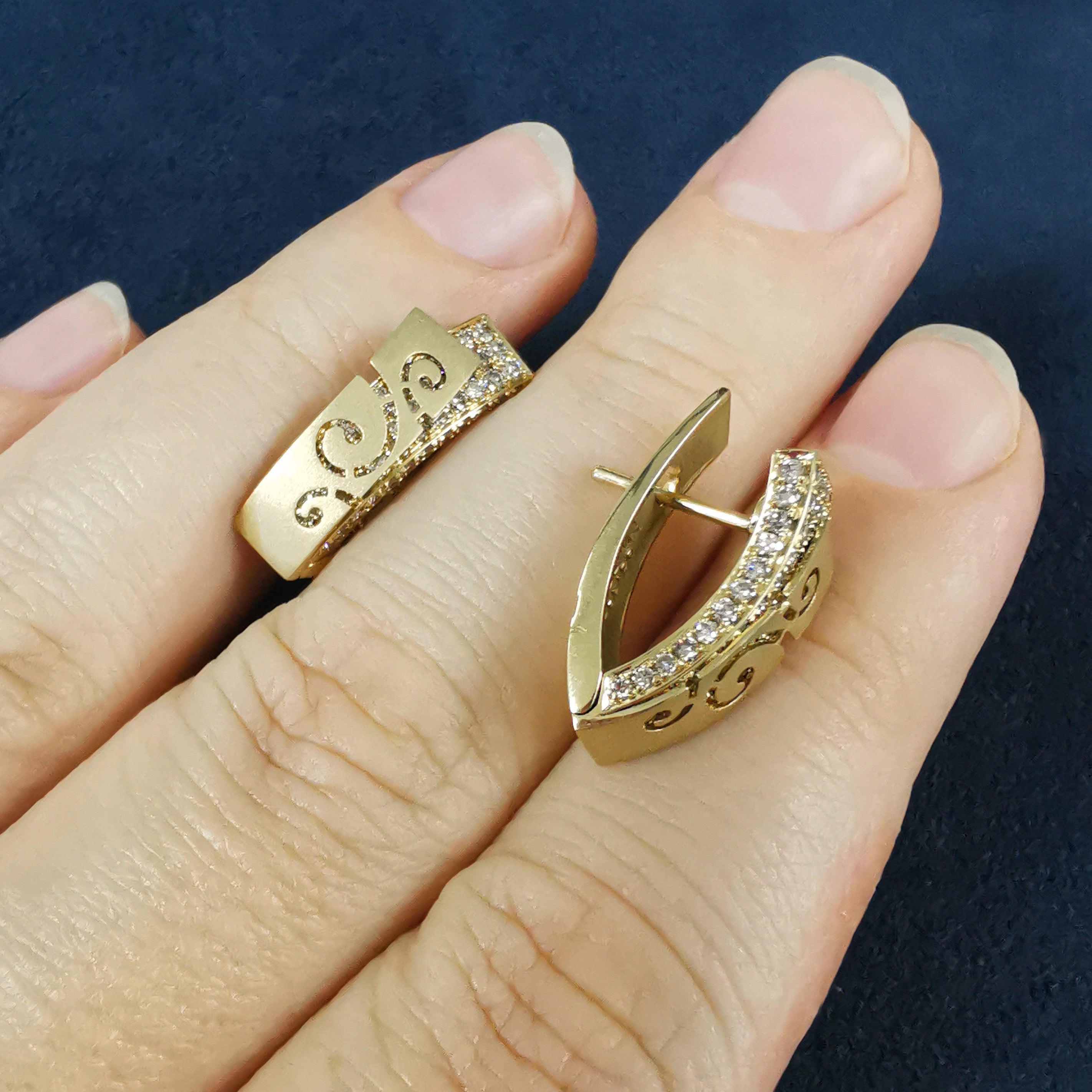 Champagne 18K Yellow Gold Diamonds Earrings, E 0003-1