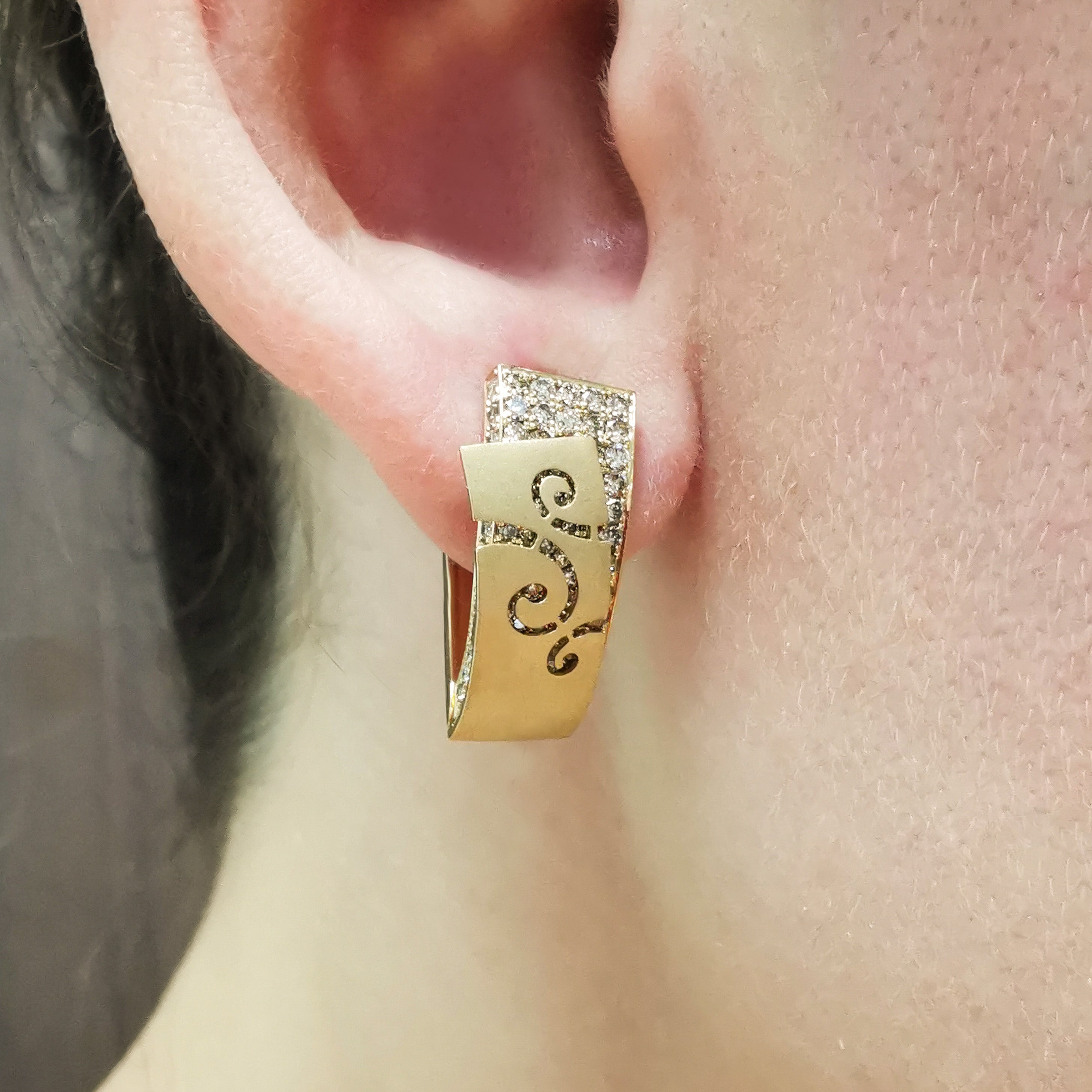 Champagne Diamonds 18K Yellow Gold Earrings, E 0003-3