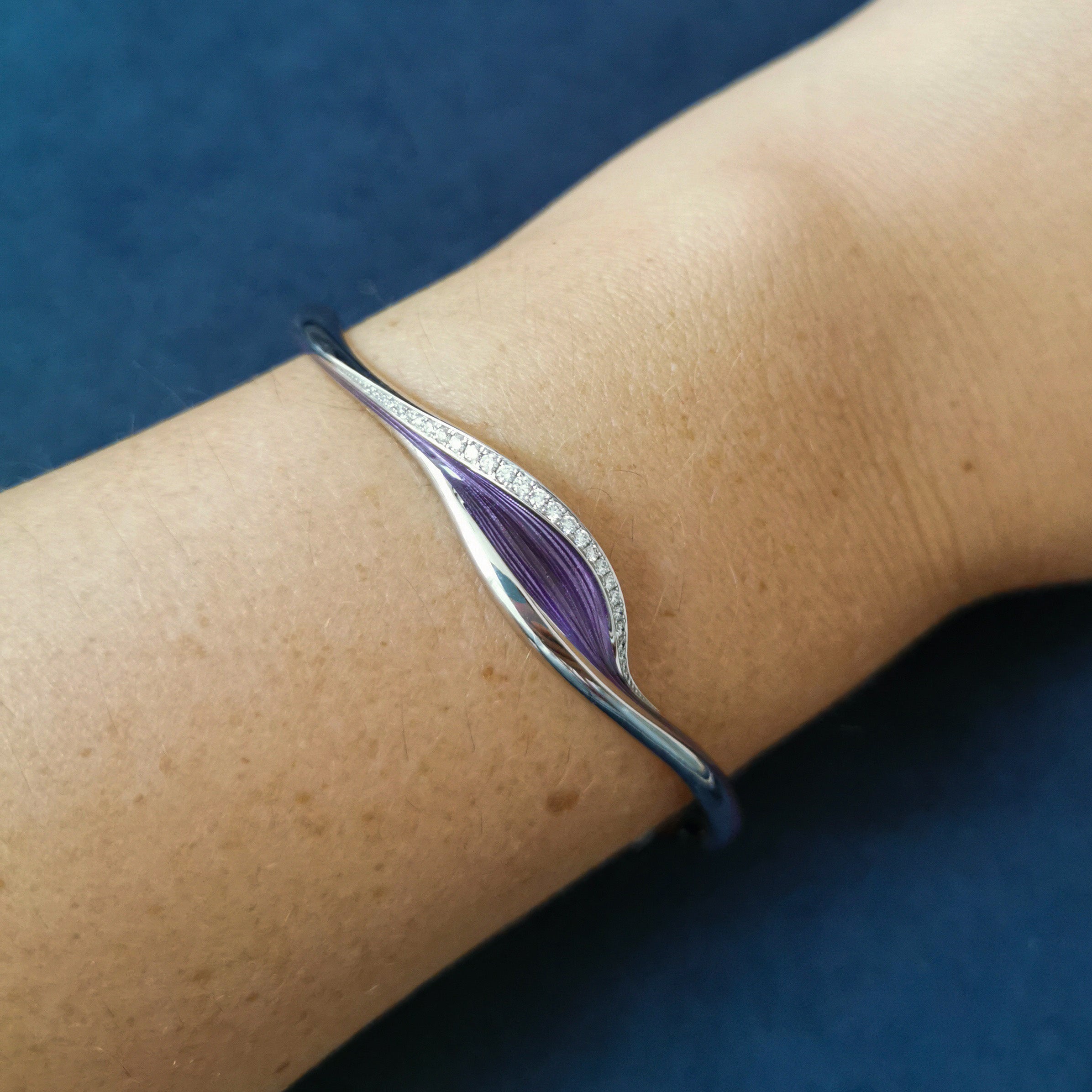 Enamel, Diamonds 18K White Gold Bracelet, Br 0123-21