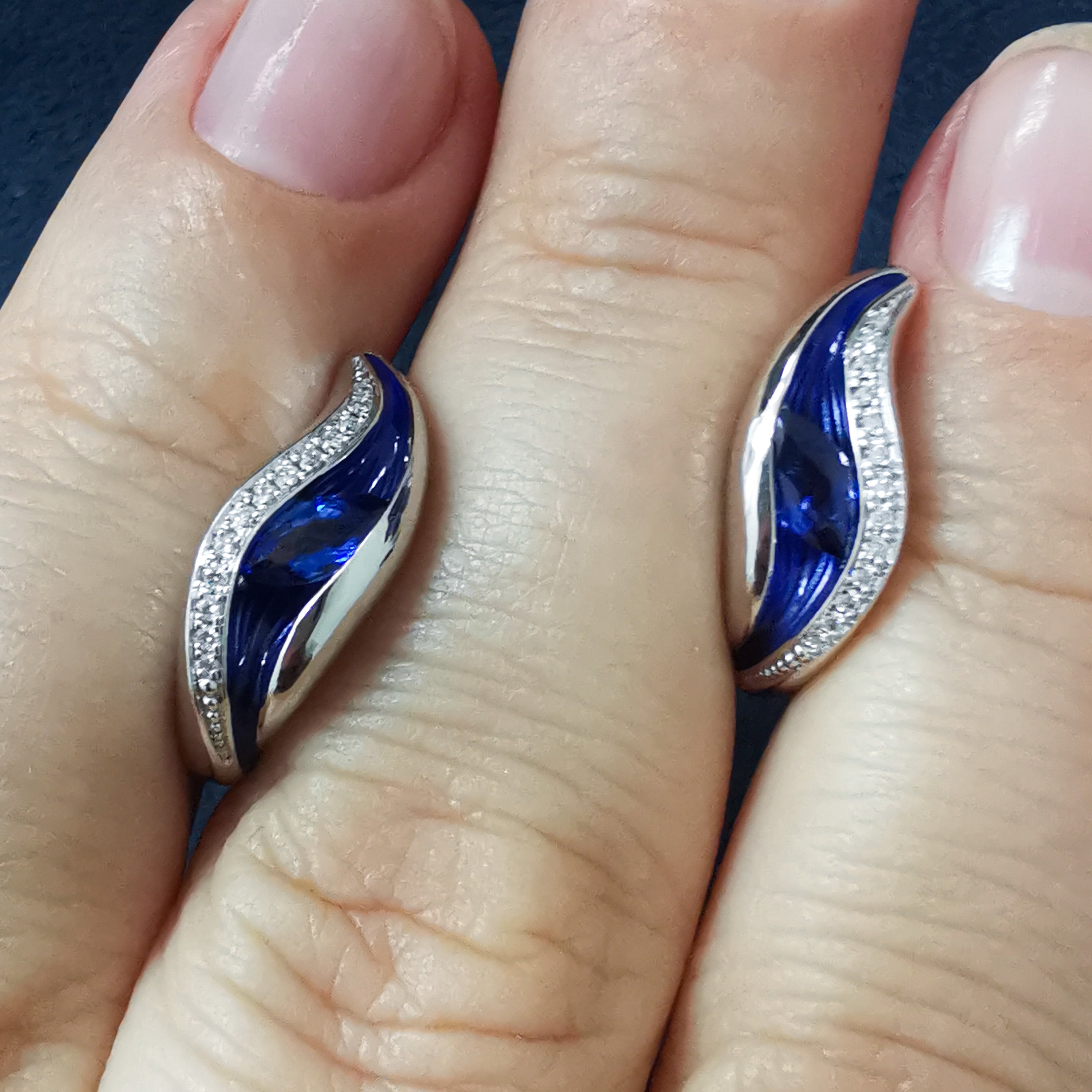 Enamel, Sapphire, Diamonds 18K White Gold Earrings, E 0123-80