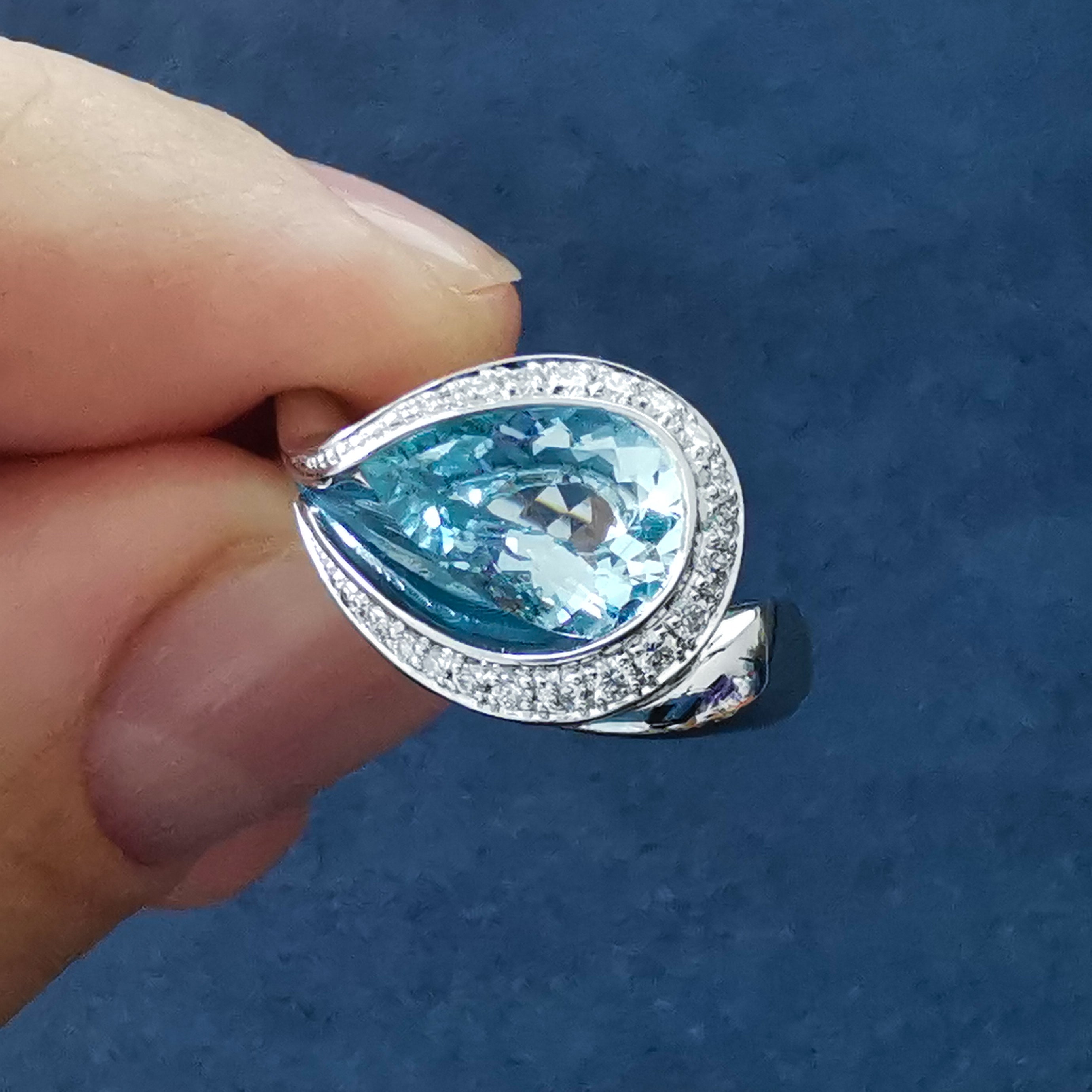 Enamel, Aquamarine, Diamonds 18K White Gold Ring, R 0123-4