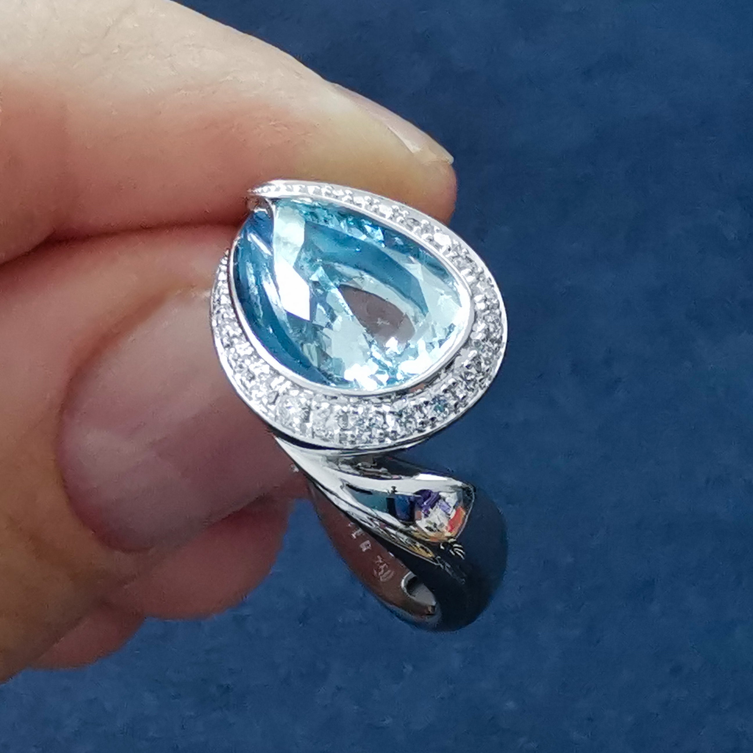 Enamel, Aquamarine, Diamonds 18K White Gold Ring, R 0123-4
