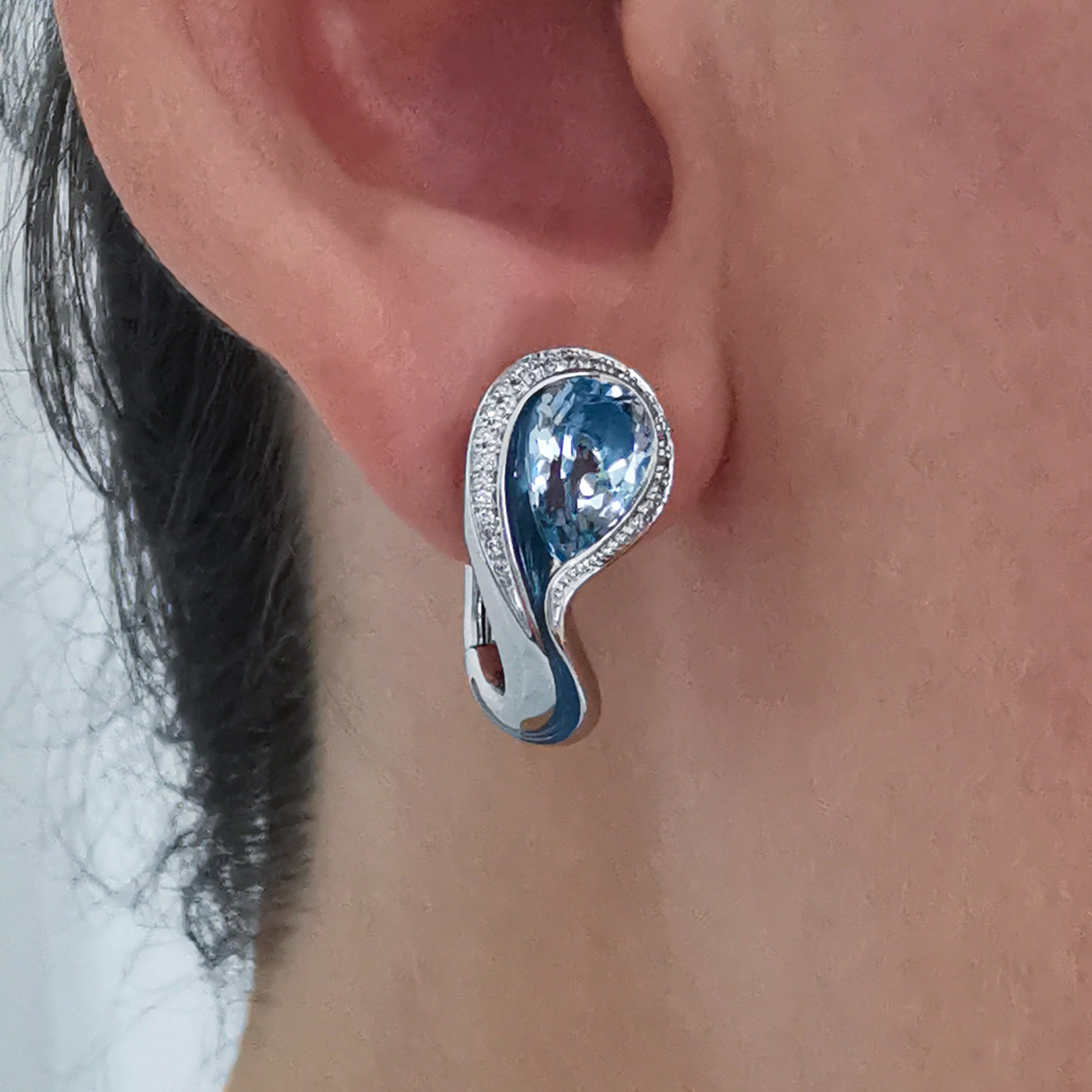 Enamel, Aquamarine, Diamonds 18K White Gold Earrings, E 0123-40