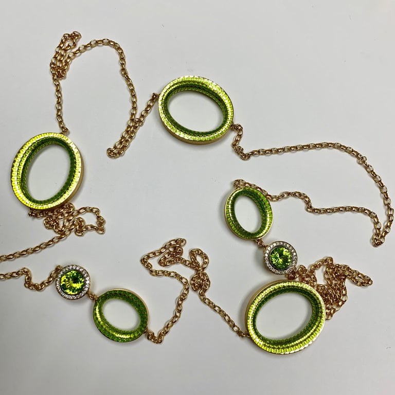 Enamel, Peridot, Diamonds 18K Yellow Gold Necklace (Sotuar), N 0178-10