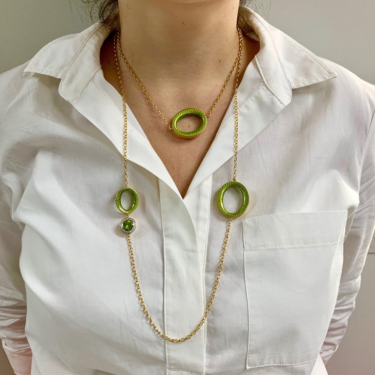 Enamel, Peridot, Diamonds 18K Yellow Gold Necklace (Sotuar), N 0178-10