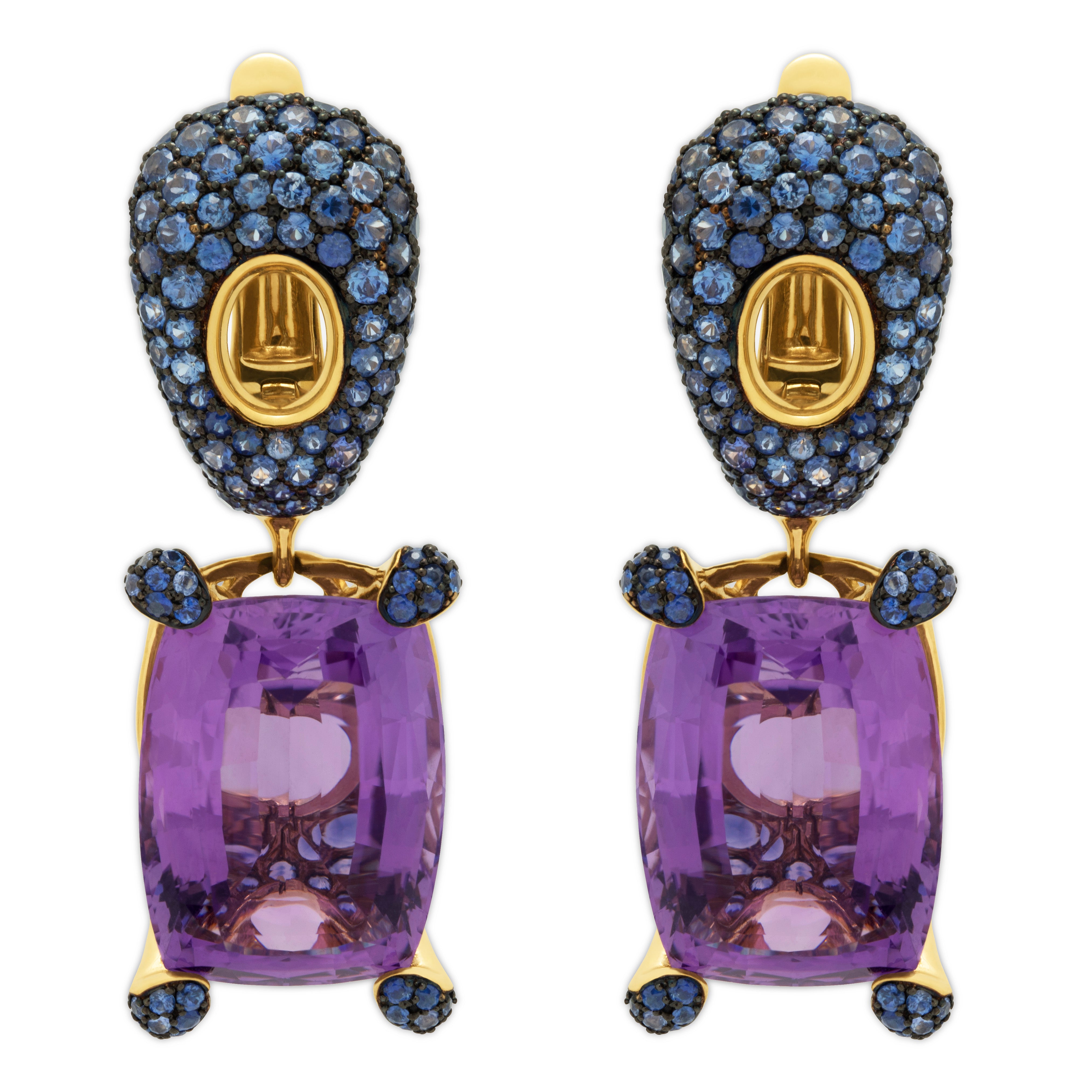 E 0049-1, 18K Yellow Gold, Amethyst, Sapphires Earrings