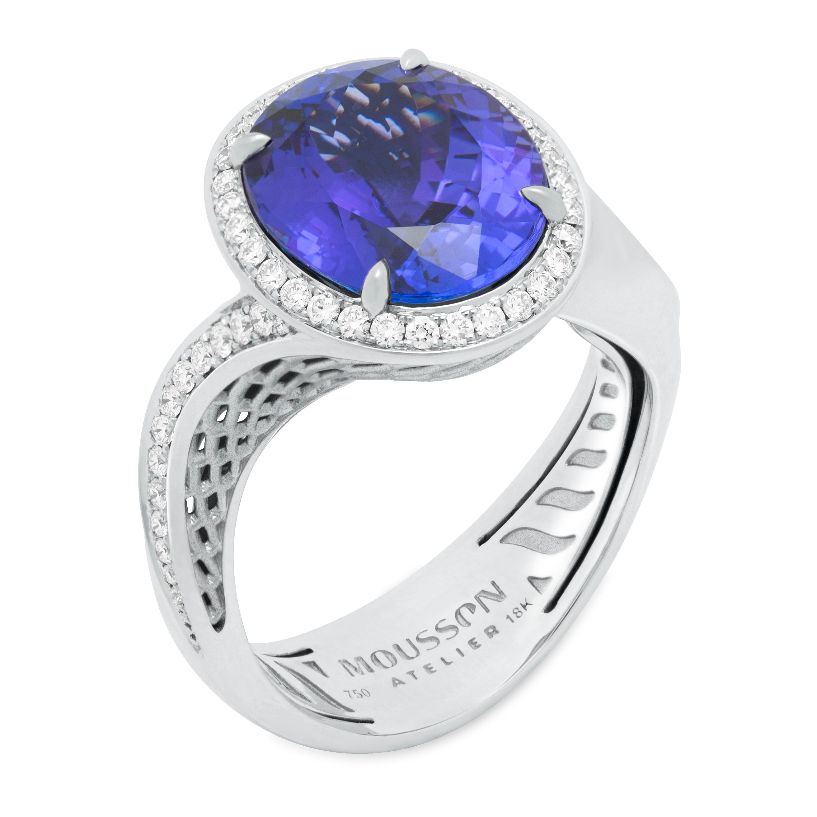 R 0144-2, 18K White Gold, Tanzanite, Diamonds Ring