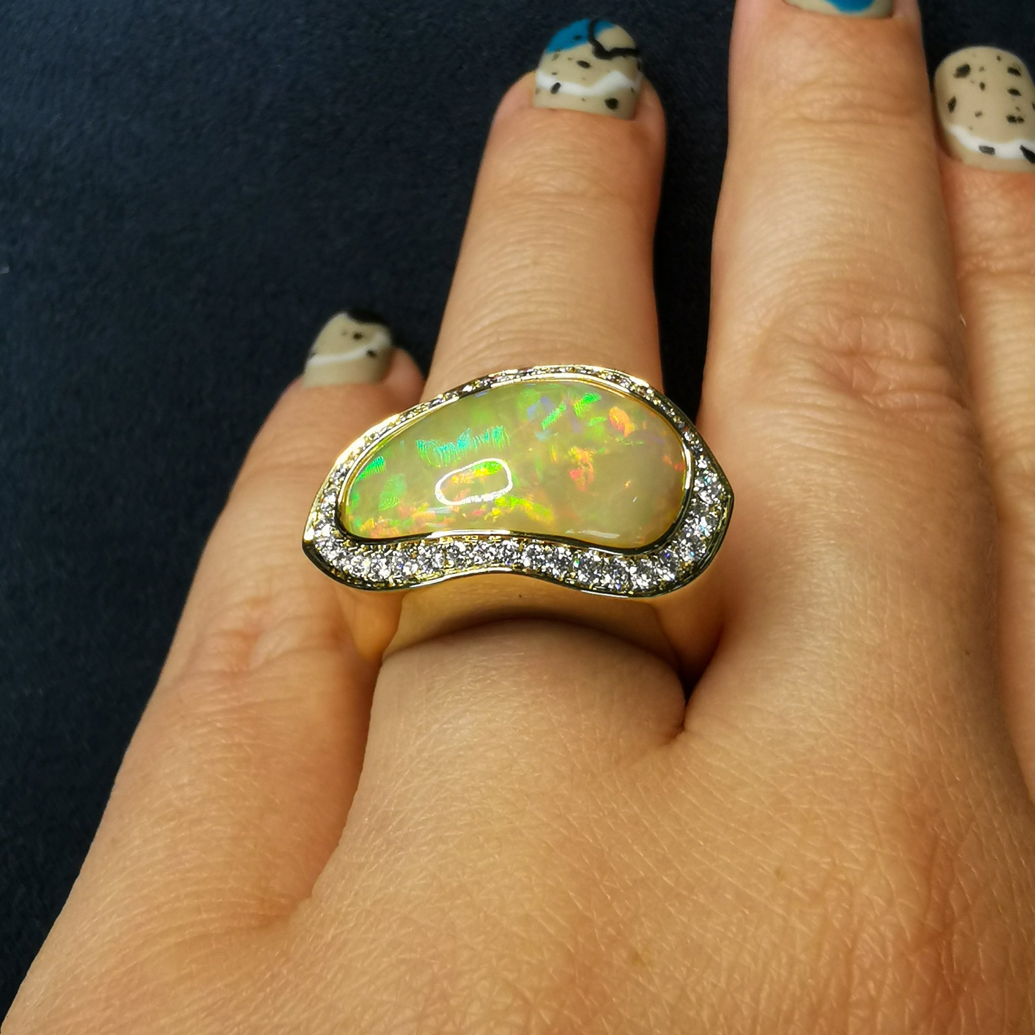 Fire Opal, Diamonds Ring 18K Yellow Gold, R 0029-22