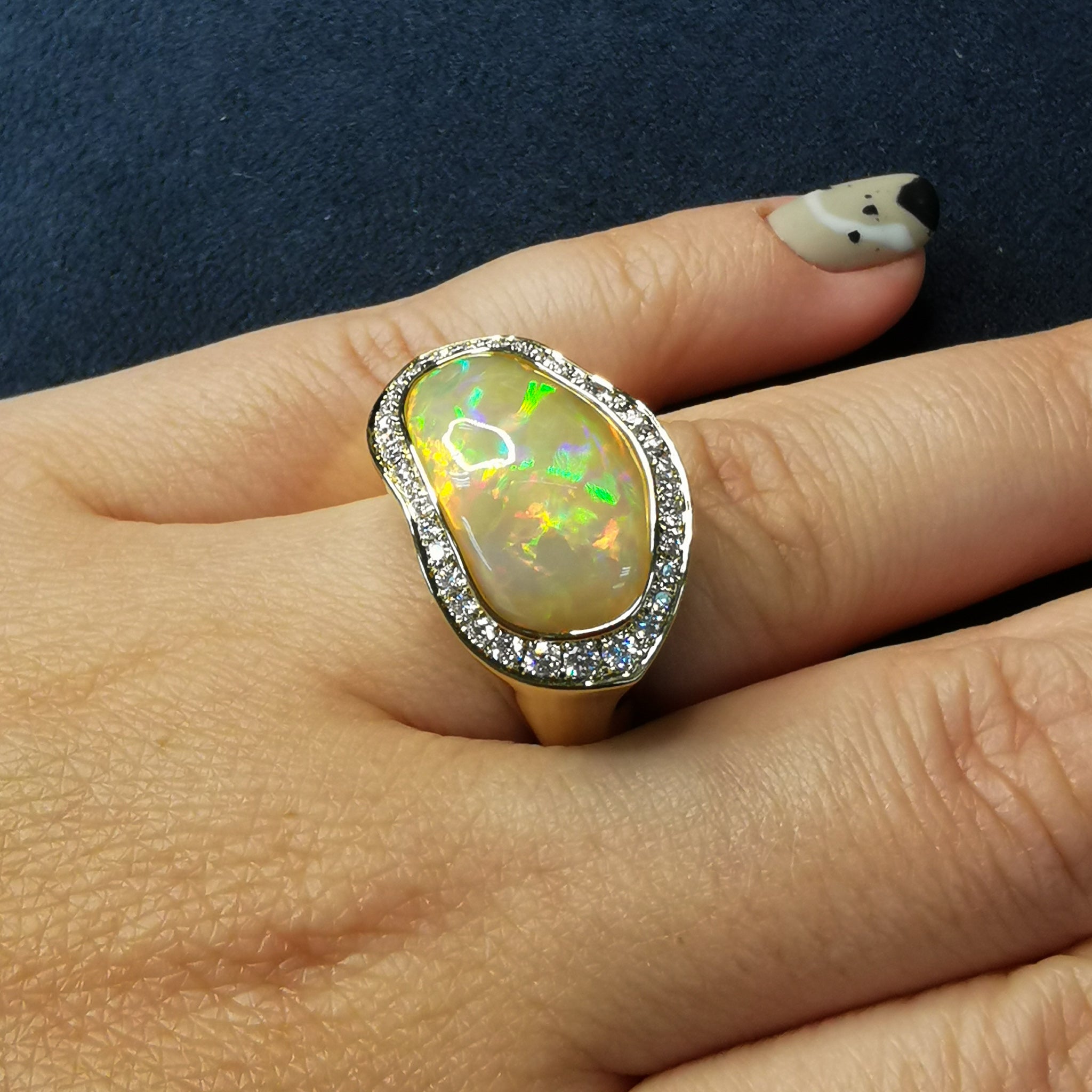 Fire Opal, Diamonds Ring 18K Yellow Gold, R 0029-22