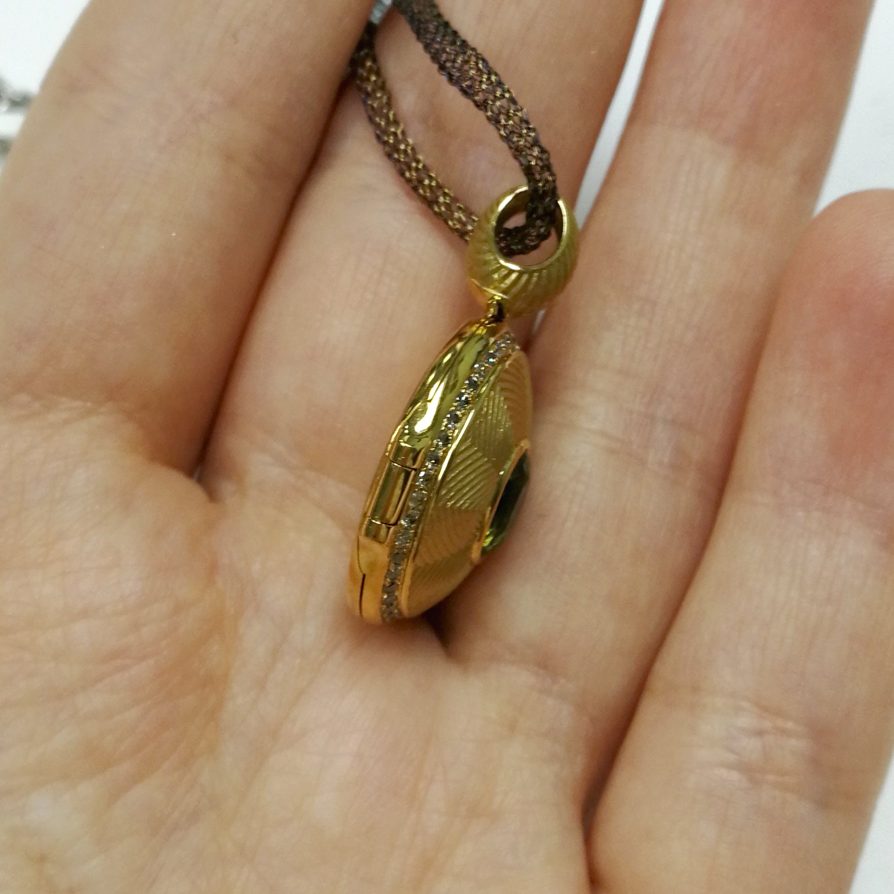 Tourmaline, Champagne Diamonds 18K Yellow Gold Pendant, P 0084-1